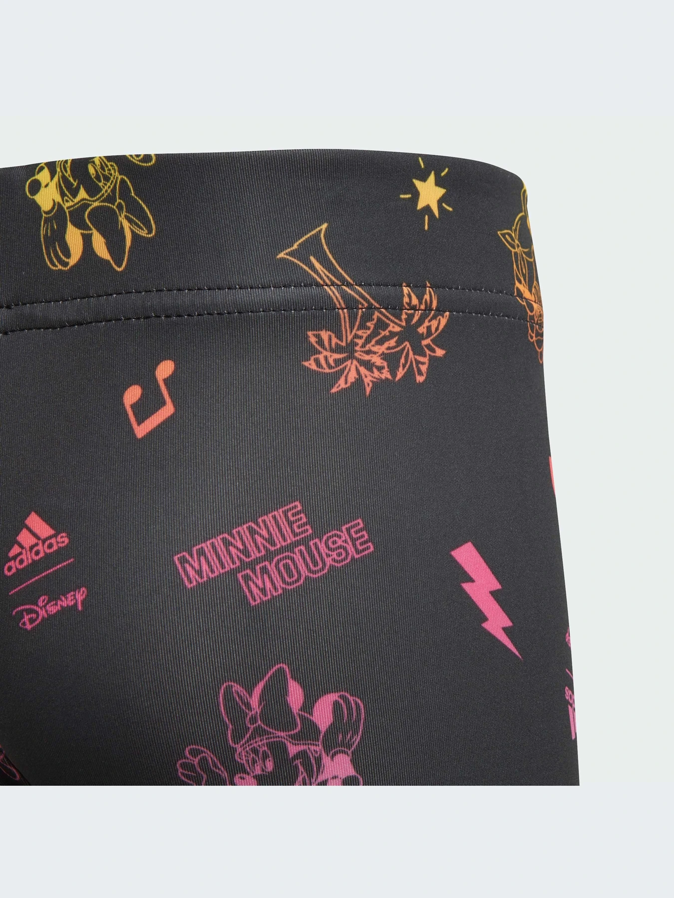 Шорты Adidas модель IN7307-KZ Шорты Adidas модель IN7307-KZ Фото