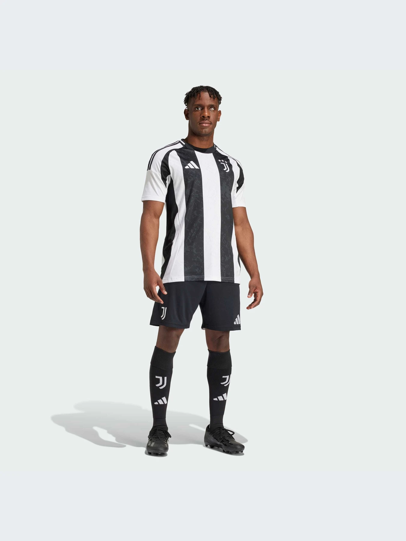 Шорты Adidas модель IS8003-KZ Шорты Adidas модель IS8003-KZ Фото