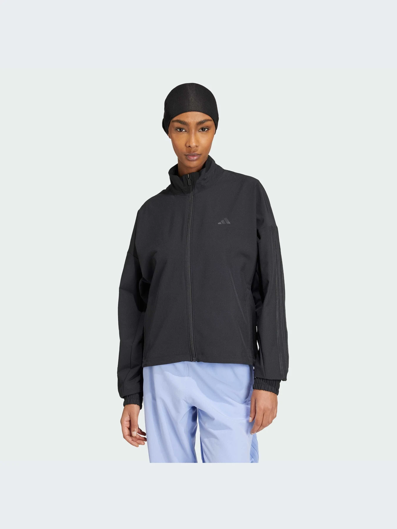 Худи и свитшоты Adidas модель IW8167-KZ Худи и свитшоты Adidas модель IW8167-KZ Фото