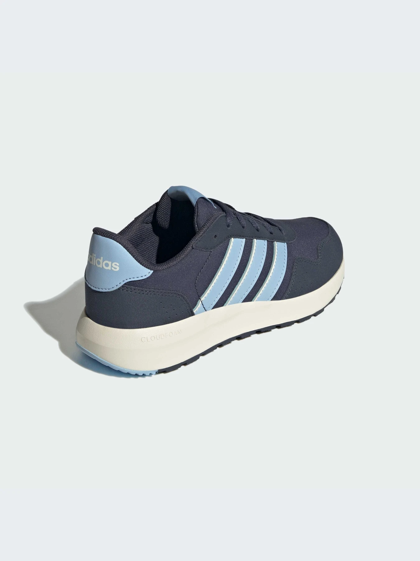 Кроссовки Adidas модель IH7751-KZ Кроссовки Adidas модель IH7751-KZ Фото