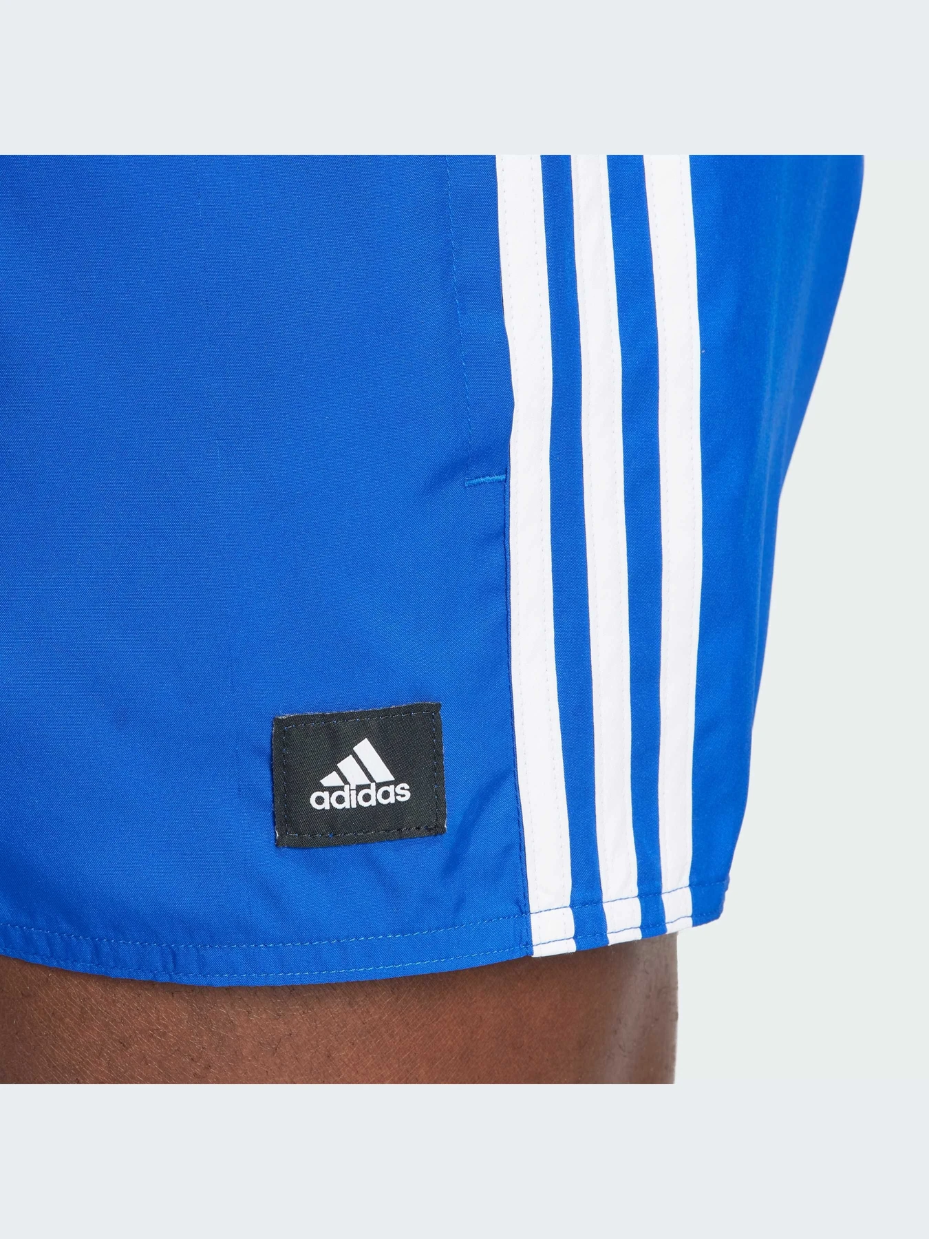 Одежда для пляжа Adidas 3 Stripes модель IS2057-KZ Одежда для пляжа Adidas 3 Stripes модель IS2057-KZ Фото