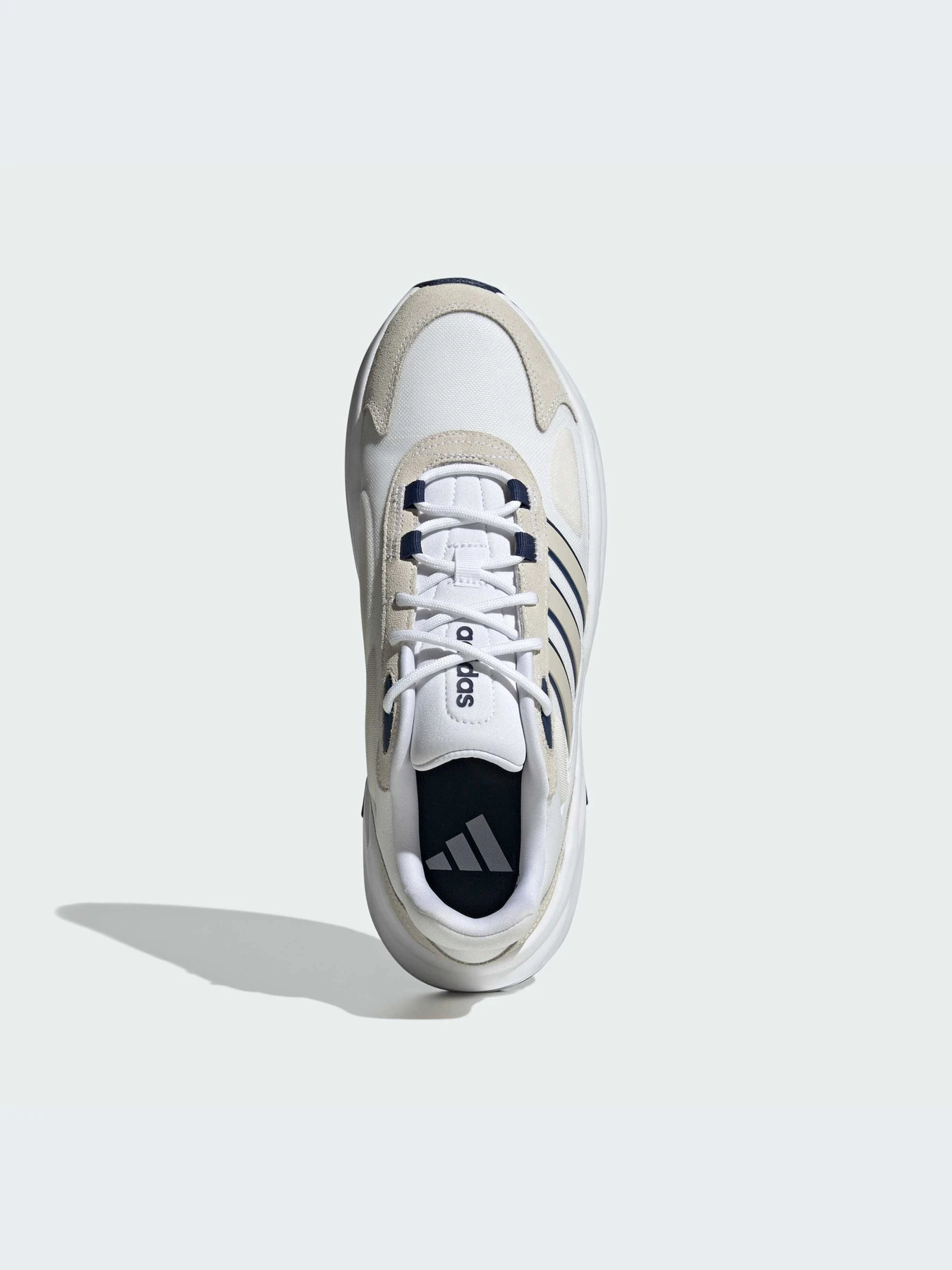 Кроссовки Adidas Ozweego модель IG6769-KZ Кроссовки Adidas Ozweego модель IG6769-KZ Фото