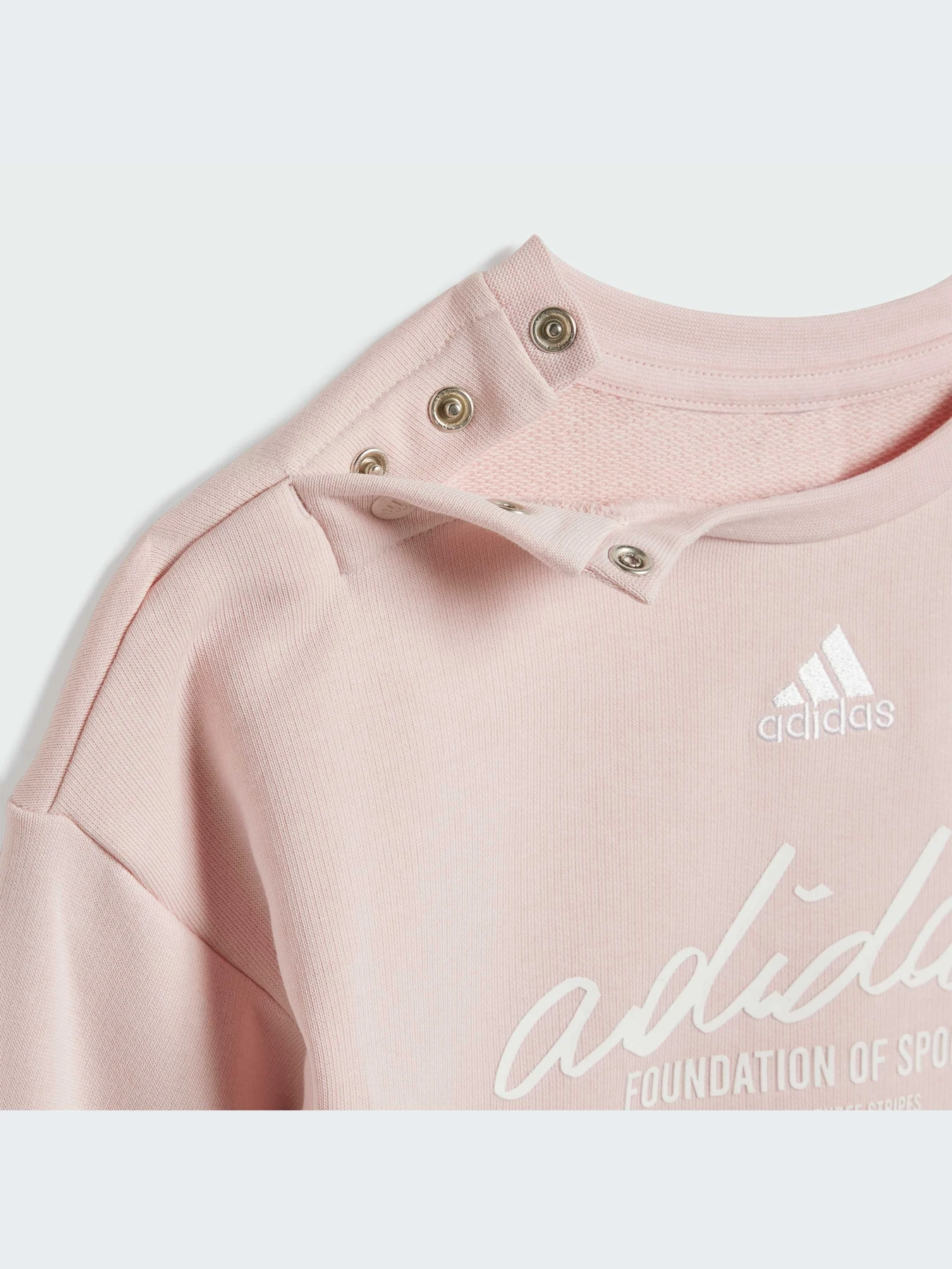 Костюмы Adidas модель IV7056-KZ Костюмы Adidas модель IV7056-KZ Фото