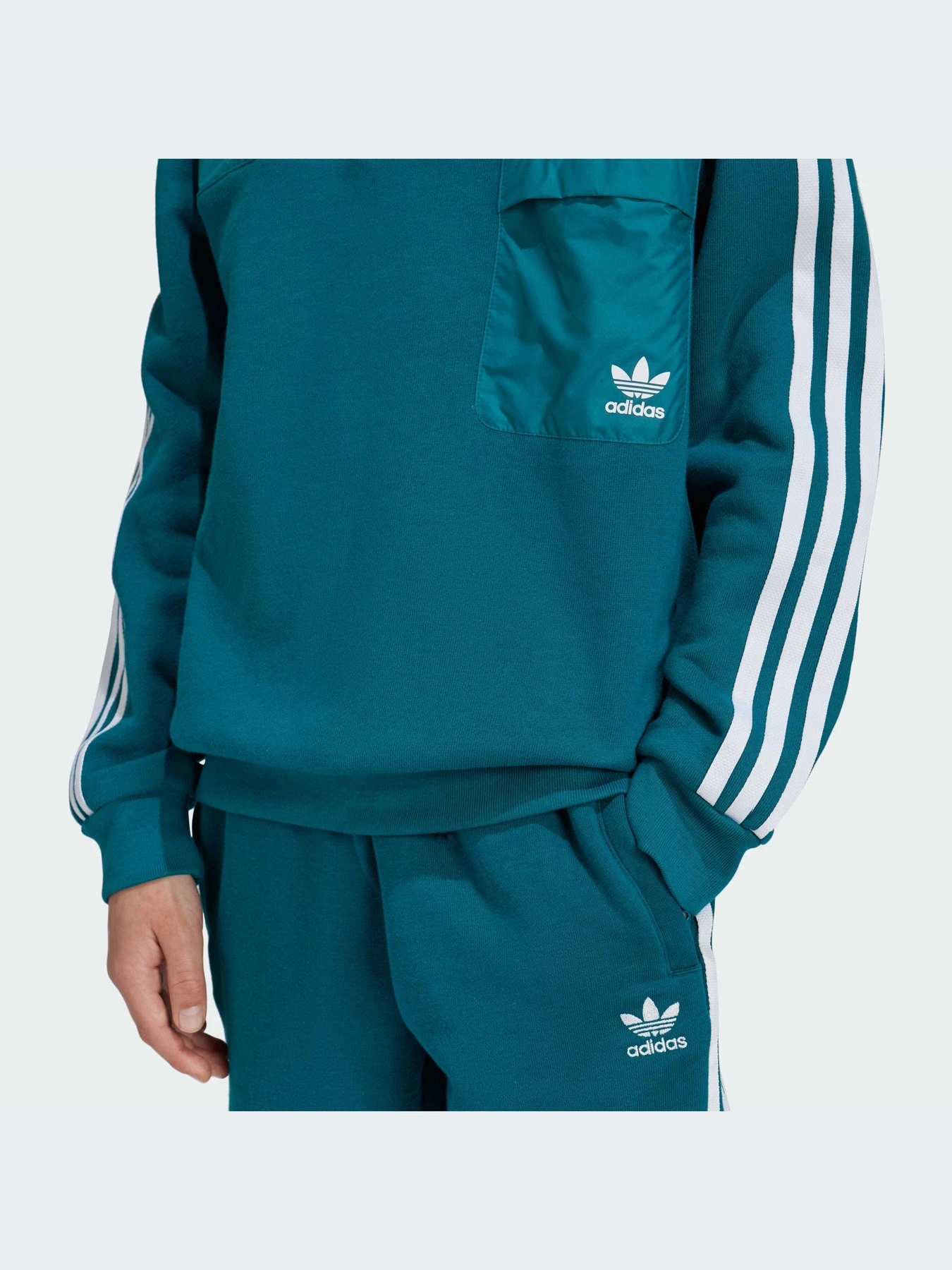 Худи и свитшоты Adidas модель IY0012-KZ Худи и свитшоты Adidas модель IY0012-KZ Фото