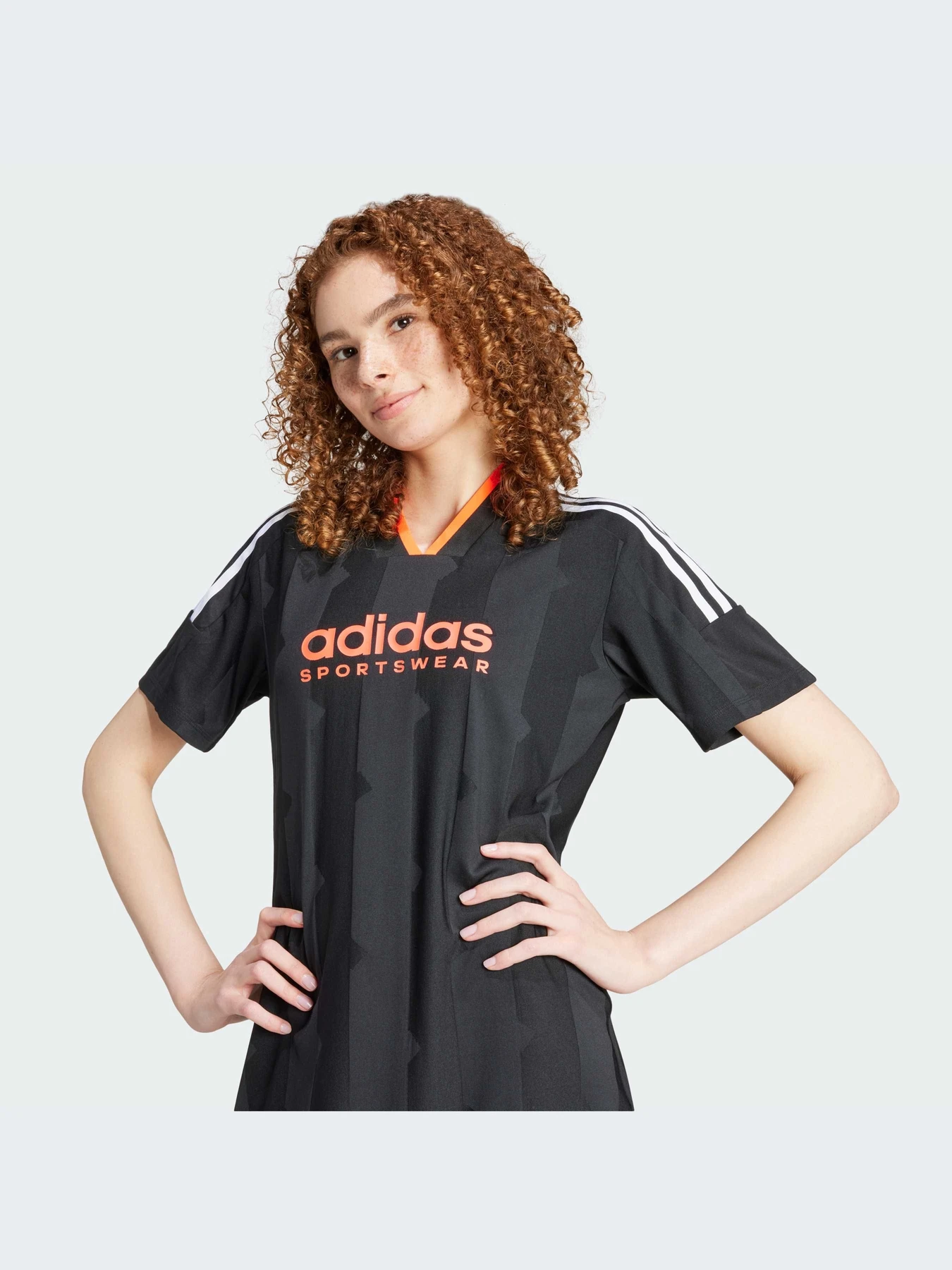 Платья Adidas модель IX3500-KZ Платья Adidas модель IX3500-KZ Фото