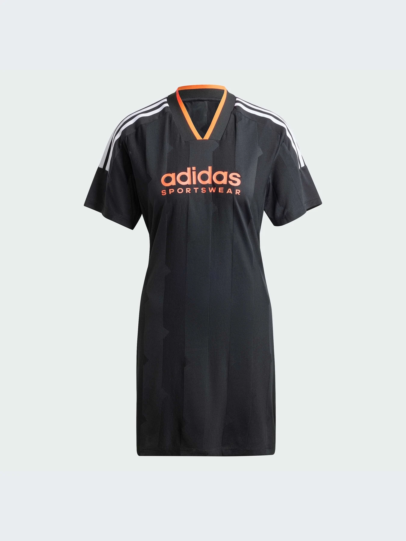 Платья Adidas модель IX3500-KZ Платья Adidas модель IX3500-KZ Фото