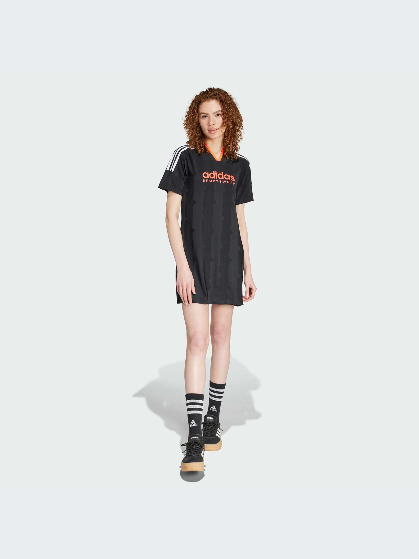 Платья Adidas модель IX3500-KZ Платья Adidas модель IX3500-KZ Фото