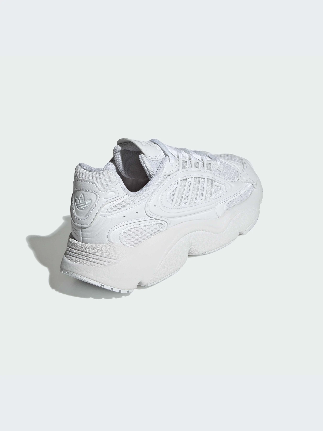Кроссовки Adidas модель IH2233-KZ Кроссовки Adidas модель IH2233-KZ Фото