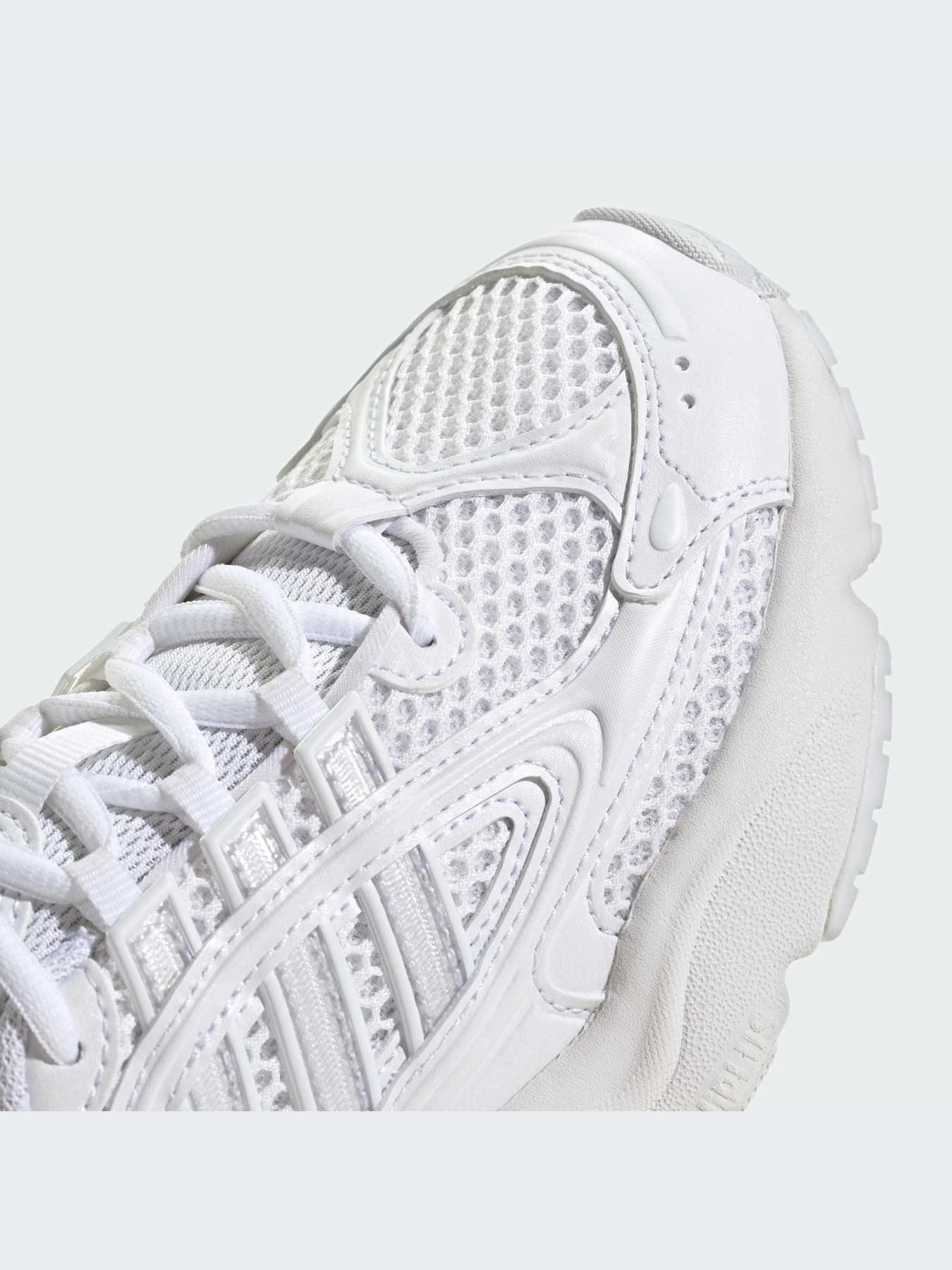 Кроссовки Adidas модель IH2233-KZ Кроссовки Adidas модель IH2233-KZ Фото