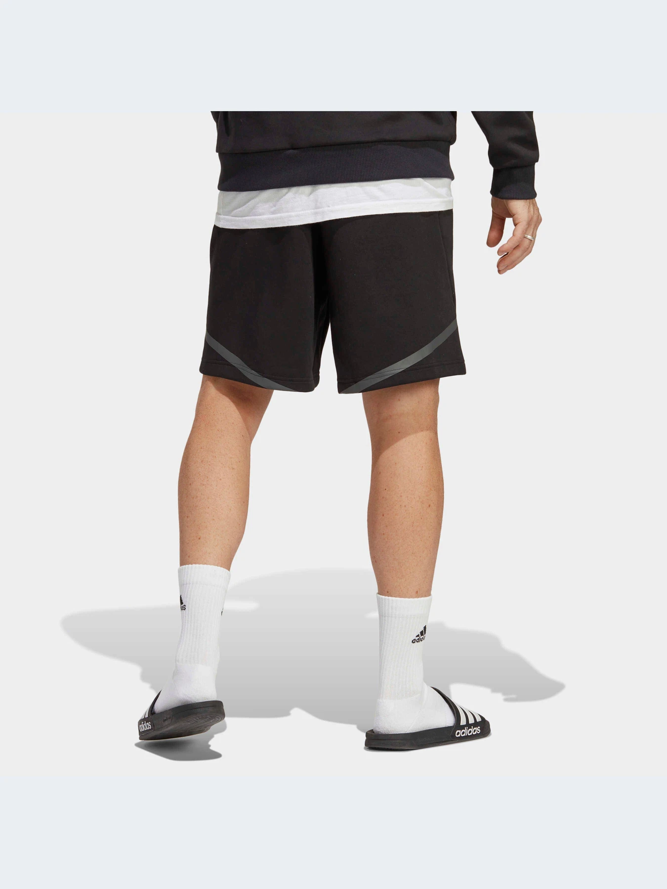Шорты Adidas модель IC3722-KZ Шорты Adidas модель IC3722-KZ Фото
