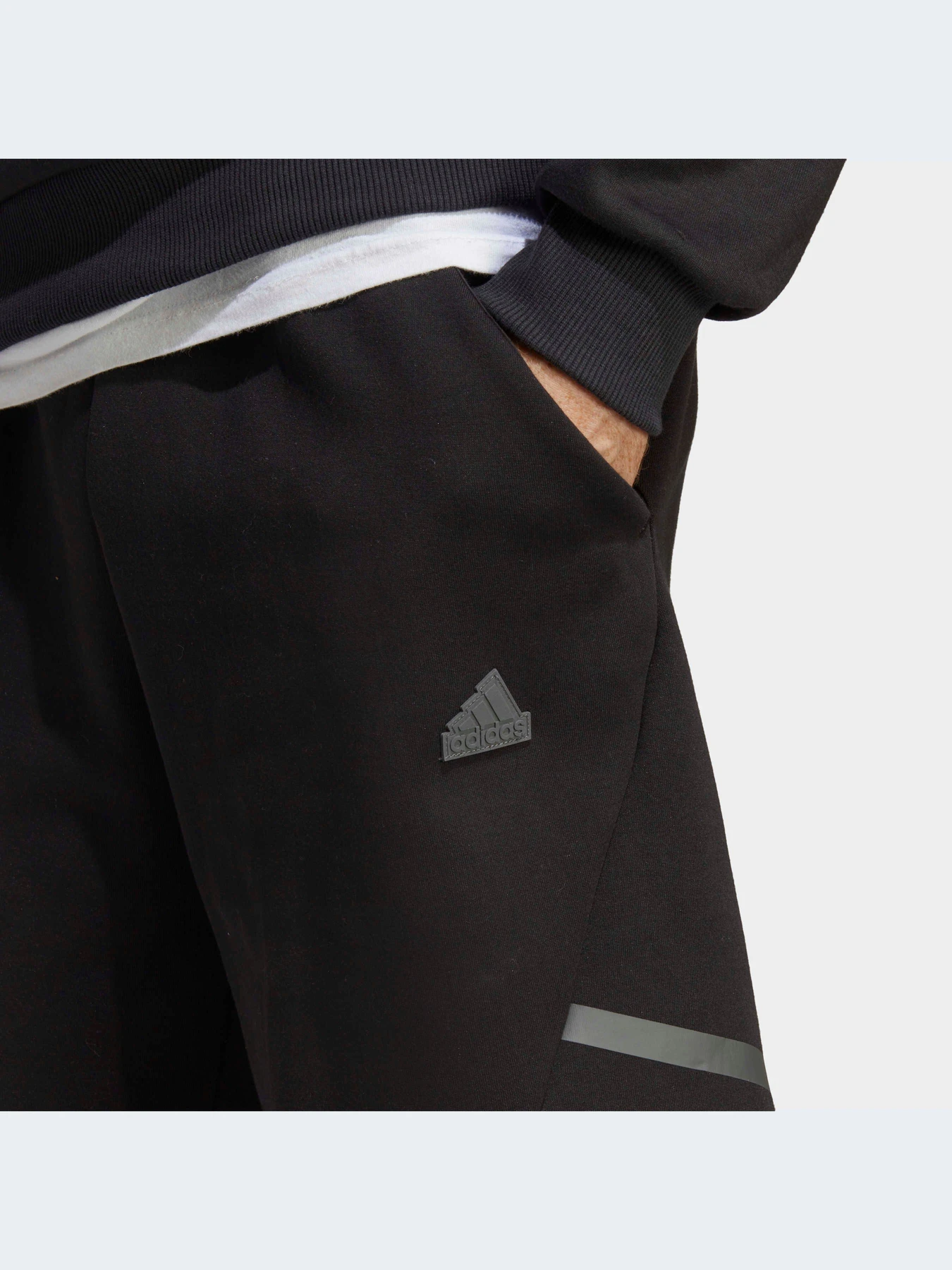 Шорты Adidas модель IC3722-KZ Шорты Adidas модель IC3722-KZ Фото