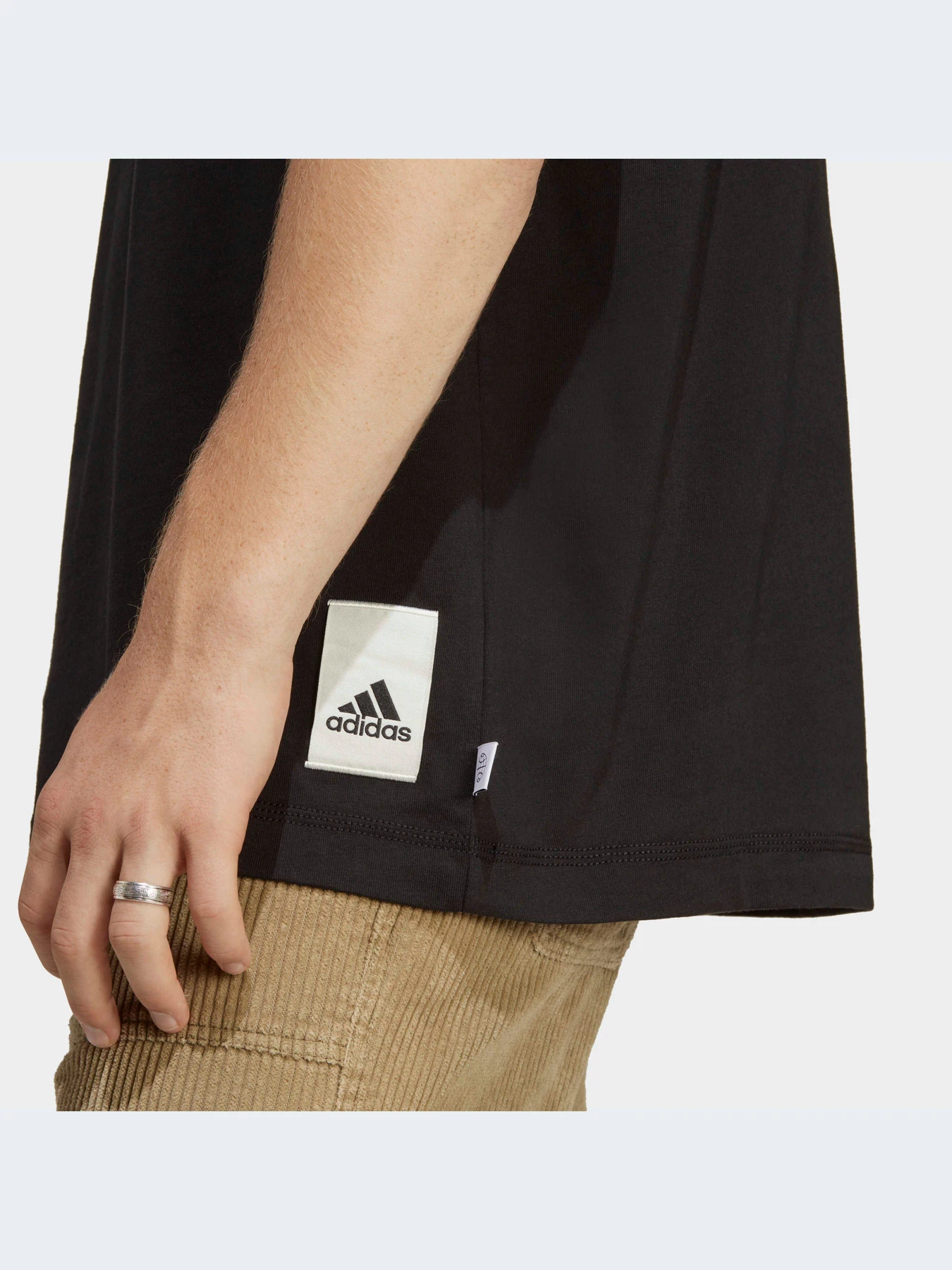 Футболки и поло Adidas модель IC4104-KZ Футболки и поло Adidas модель IC4104-KZ Фото