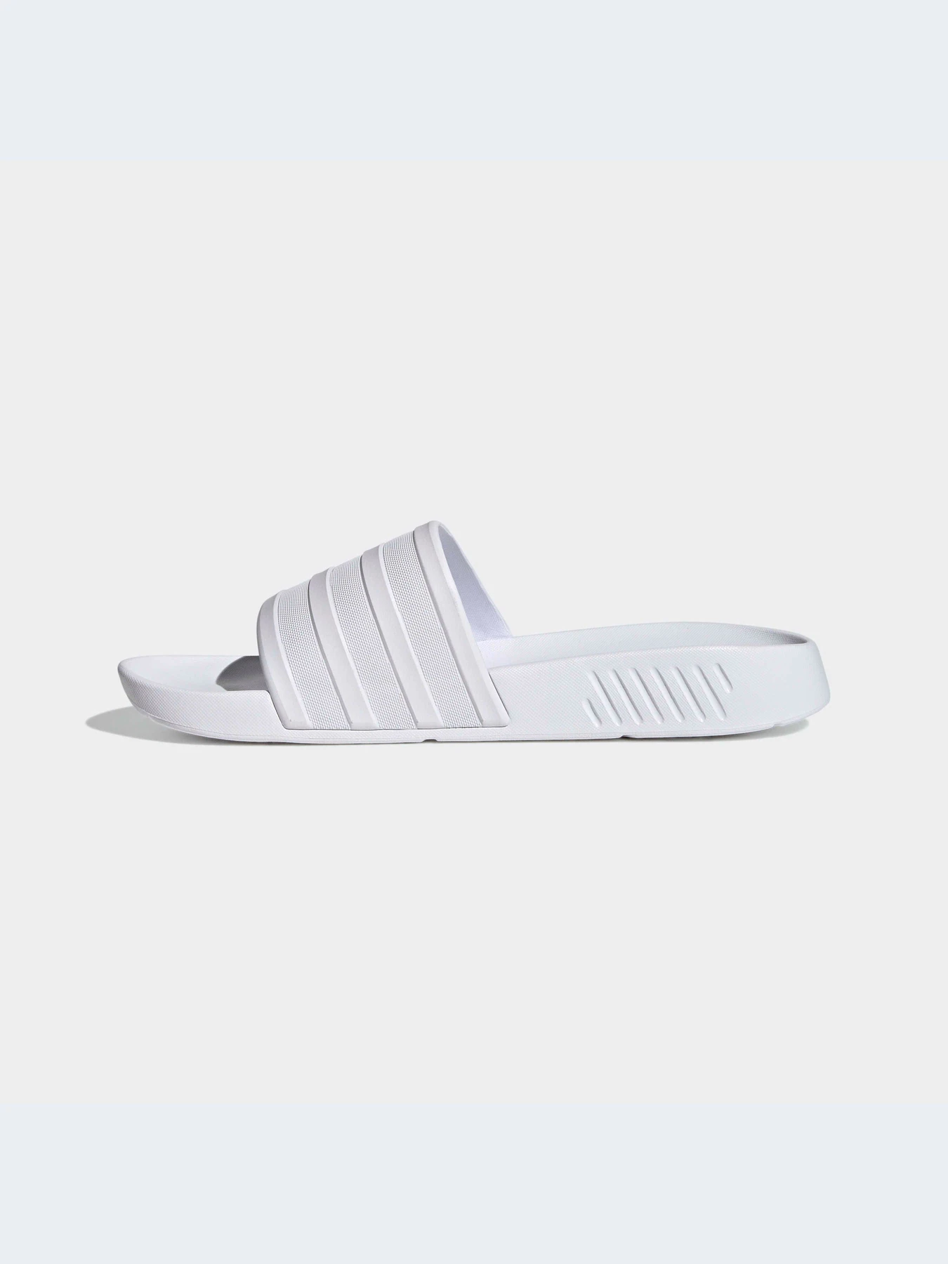 Шлёпанцы Adidas Racer модель GZ1177-KZ Шлёпанцы Adidas Racer модель GZ1177-KZ Фото