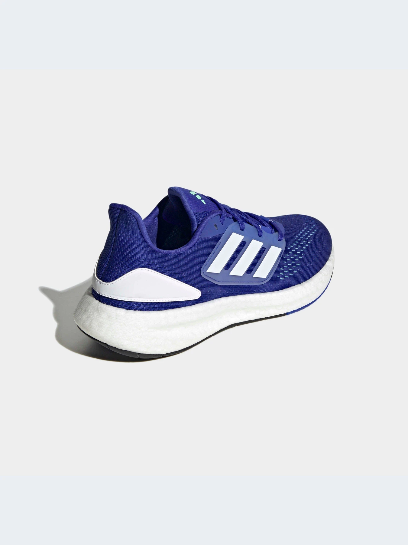 Кроссовки Adidas PureBoost модель HQ8583-KZ Кроссовки Adidas PureBoost модель HQ8583-KZ Фото