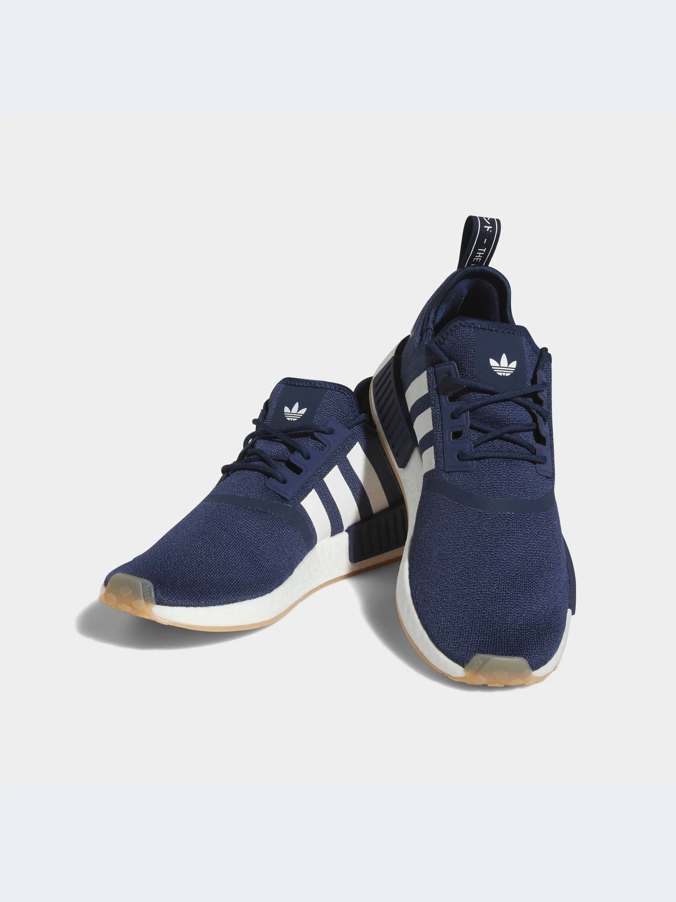 Кроссовки Adidas NMD модель IE2280-KZ Кроссовки Adidas NMD модель IE2280-KZ Фото