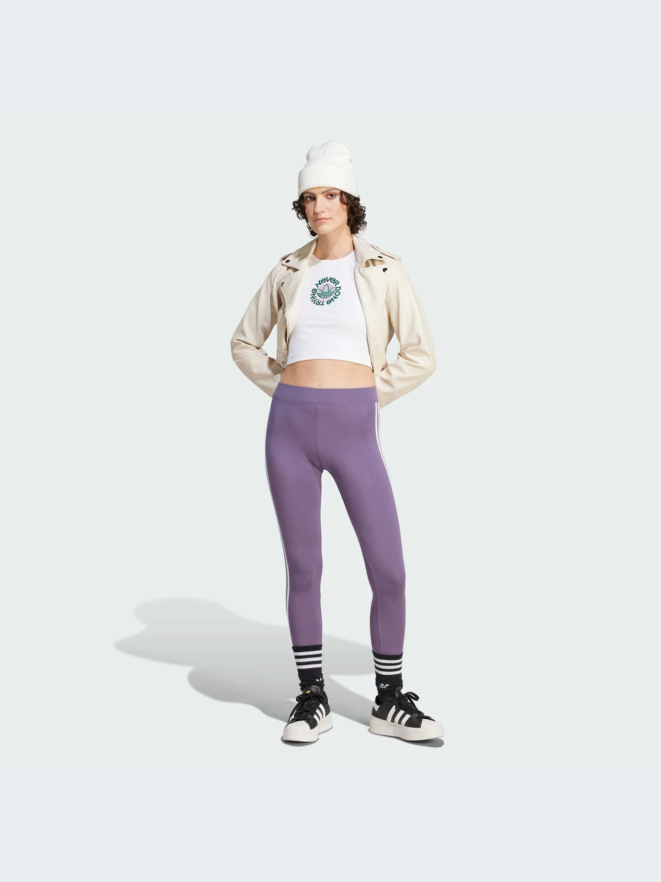 Брюки Adidas Adicolor модель II0726-KZ Брюки Adidas Adicolor модель II0726-KZ Фото