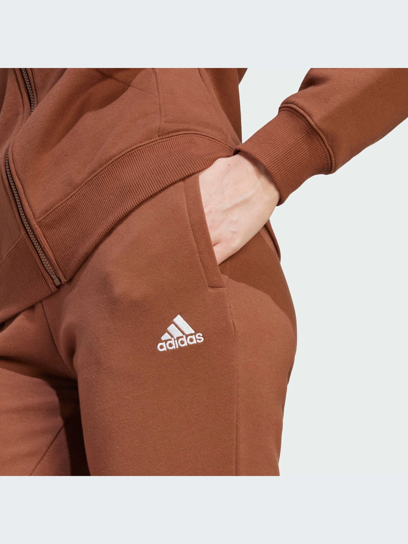 Брюки Adidas модель IL3362-KZ Брюки Adidas модель IL3362-KZ Фото