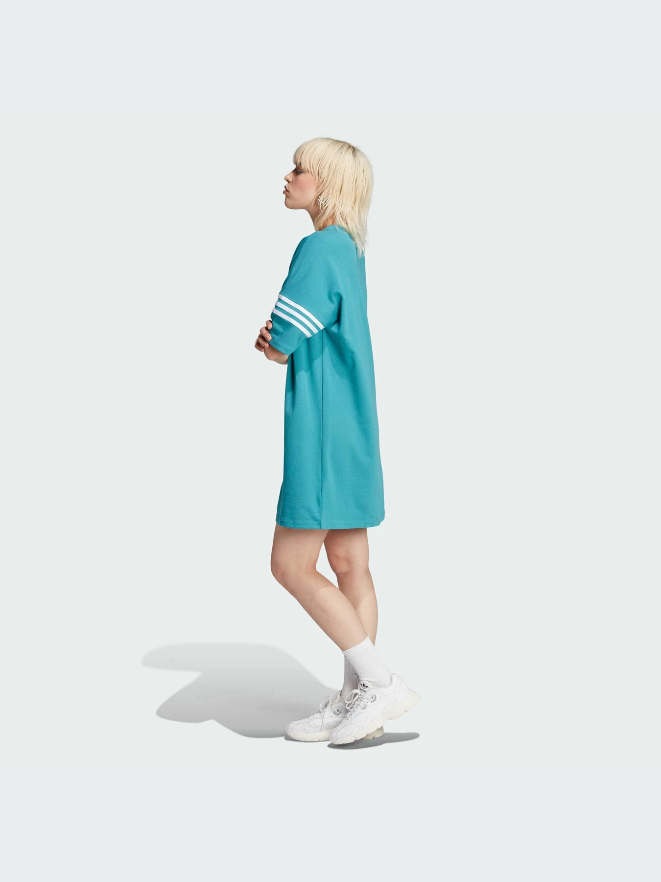 Платья Adidas Adicolor модель IM1837-KZ Платья Adidas Adicolor модель IM1837-KZ Фото