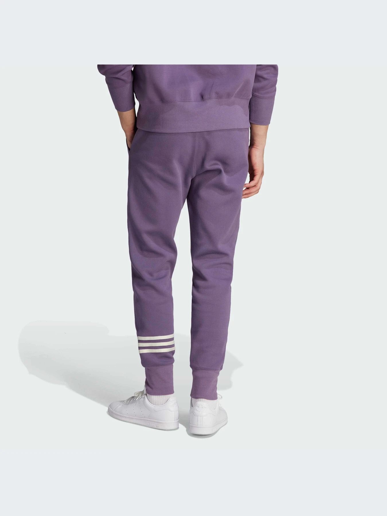 Брюки Adidas Adicolor модель IN4677-KZ Брюки Adidas Adicolor модель IN4677-KZ Фото