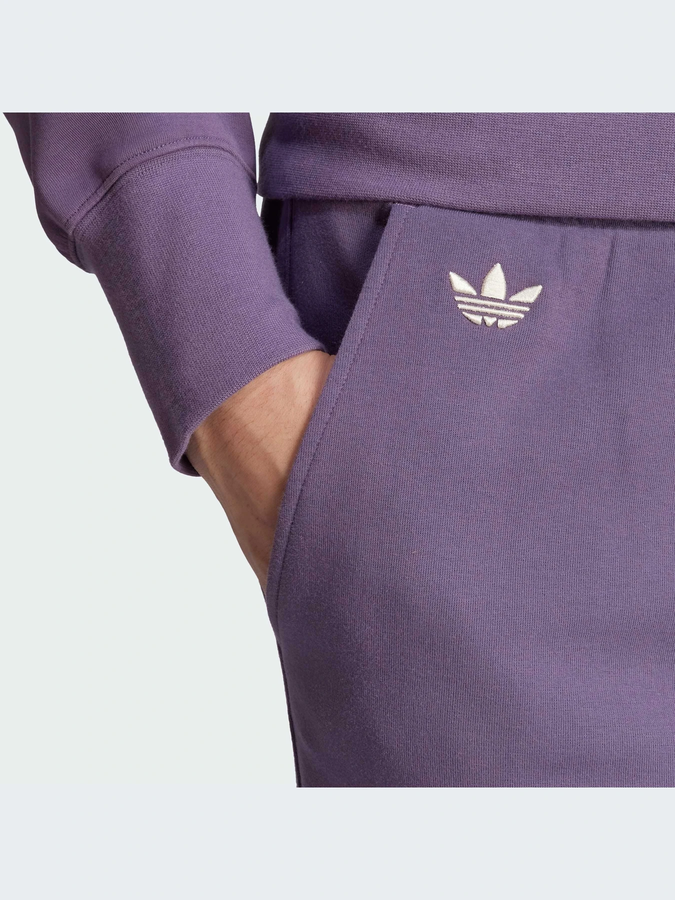 Брюки Adidas Adicolor модель IN4677-KZ Брюки Adidas Adicolor модель IN4677-KZ Фото