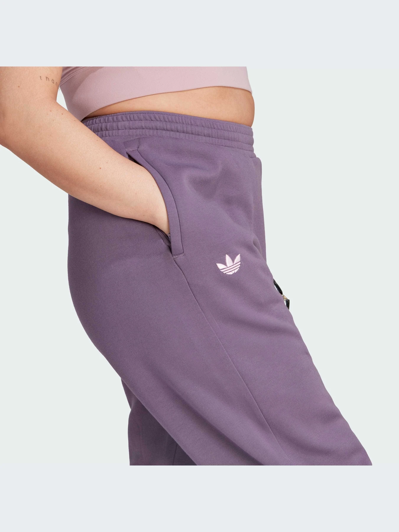 Брюки Adidas Adicolor модель IP6506-KZ Брюки Adidas Adicolor модель IP6506-KZ Фото