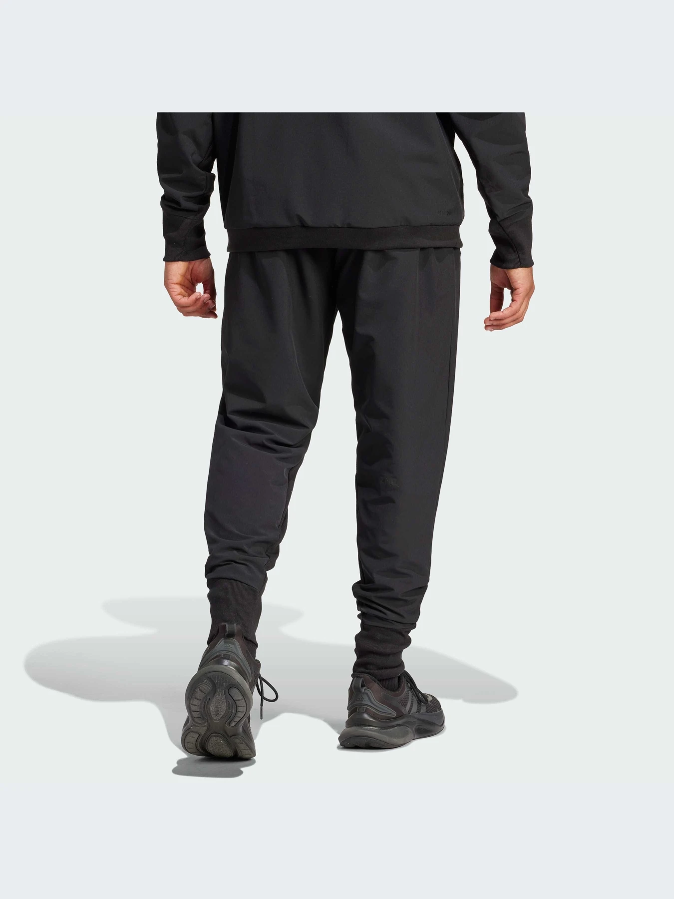 Брюки Adidas ZNE модель IR5207-KZ Брюки Adidas ZNE модель IR5207-KZ Фото