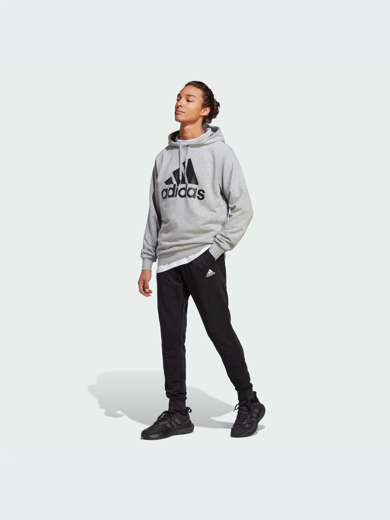 Костюмы Adidas модель IC6749-KZ Костюмы Adidas модель IC6749-KZ Фото