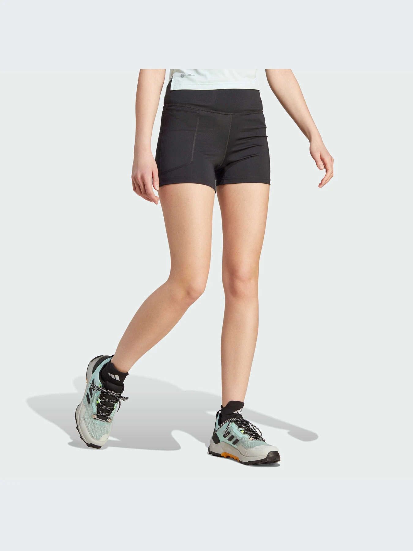 Шорты Adidas модель IB1892-KZ Шорты Adidas модель IB1892-KZ Фото