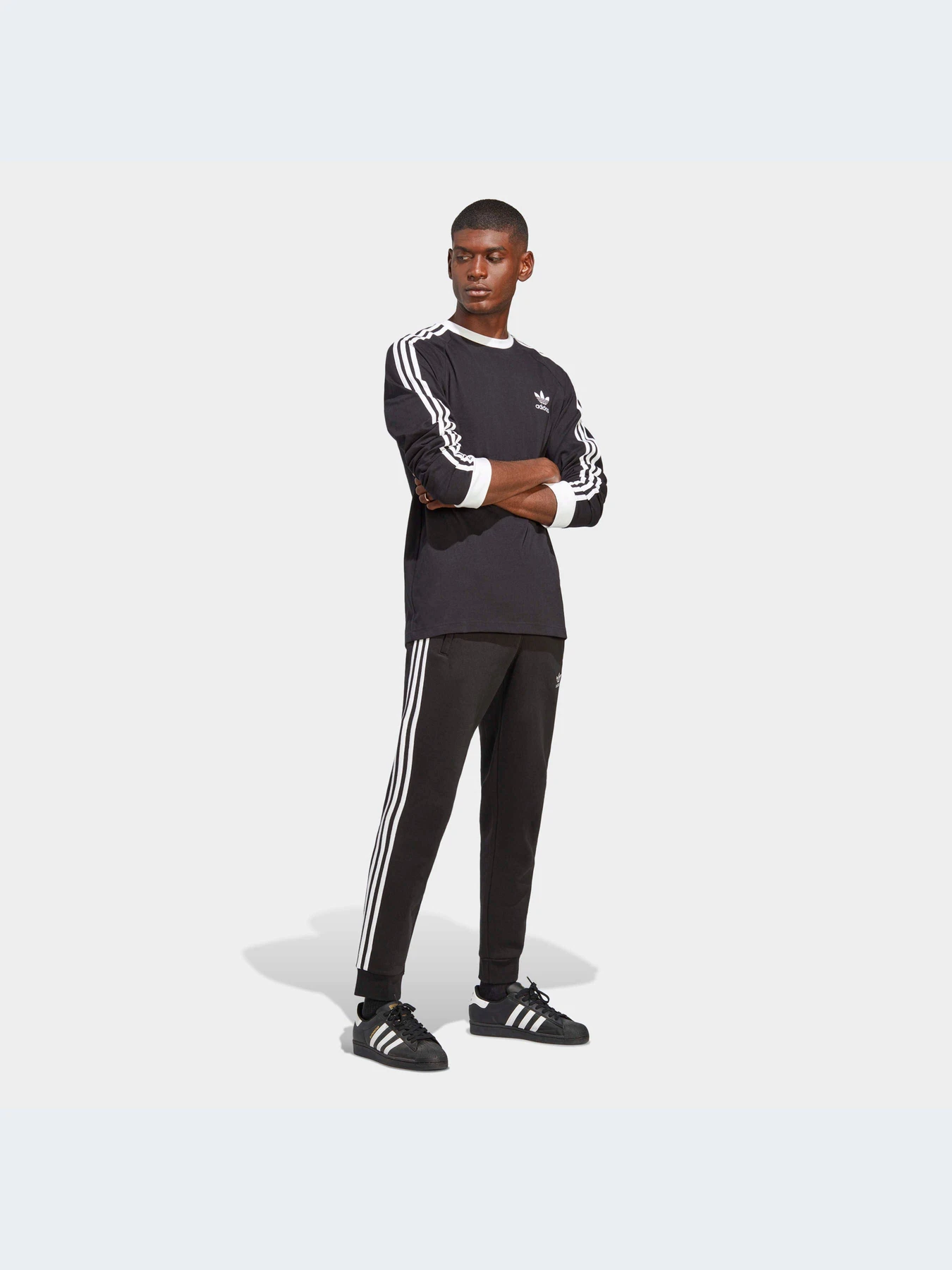Худи и свитшоты Adidas модель IA4877-KZ Худи и свитшоты Adidas модель IA4877-KZ Фото