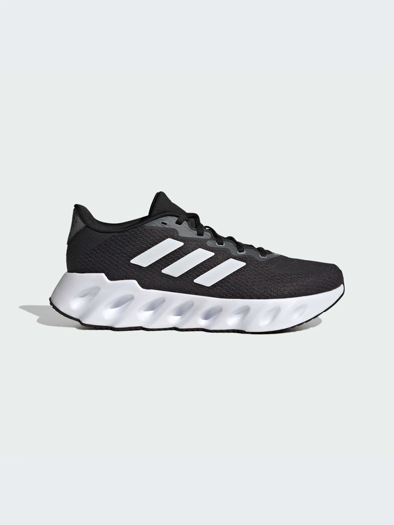 Кроссовки Adidas модель IF5720-KZ Кроссовки Adidas модель IF5720-KZ Фото
