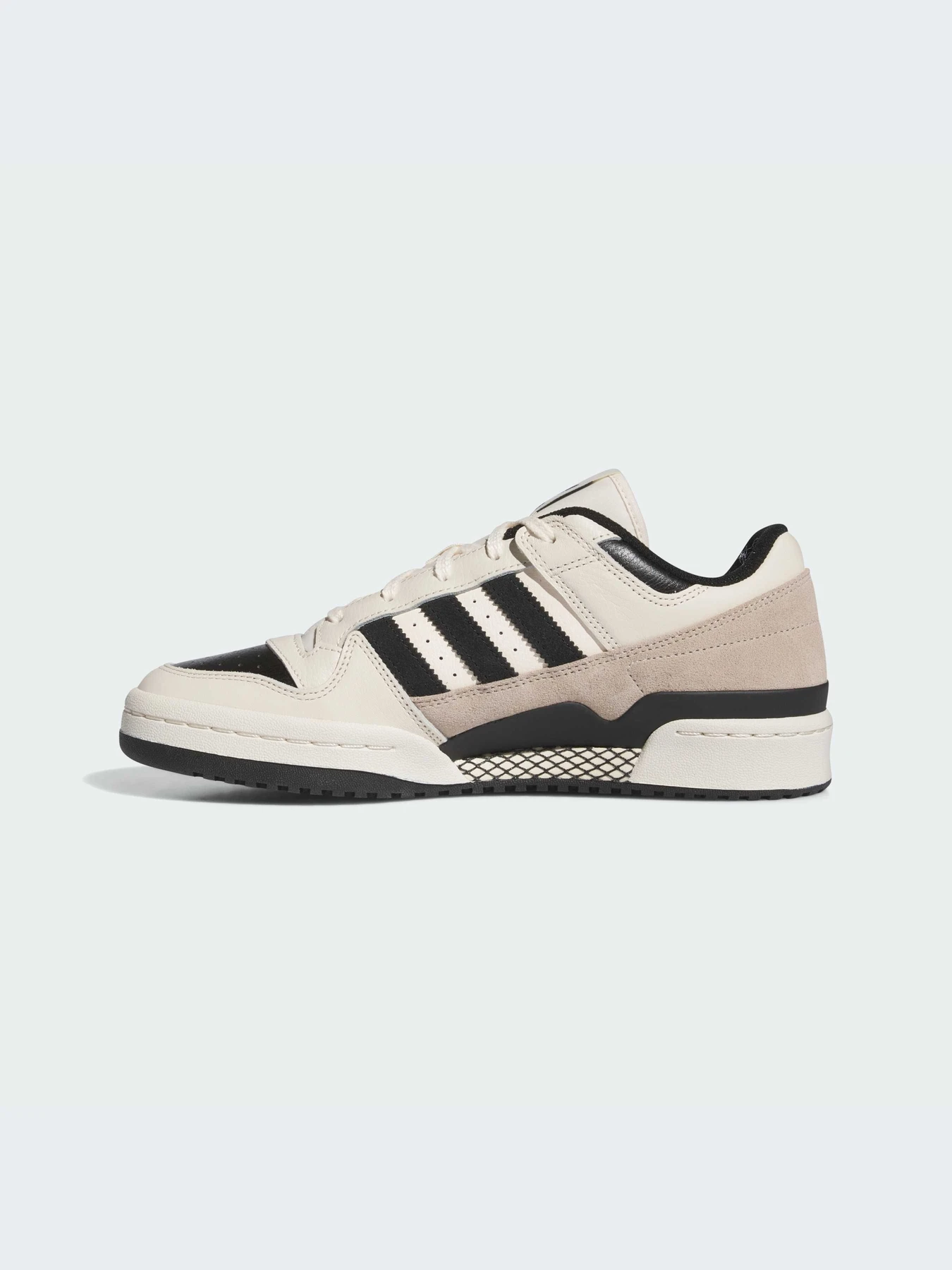Кроссовки Adidas Forum модель IG3901-KZ Кроссовки Adidas Forum модель IG3901-KZ Фото