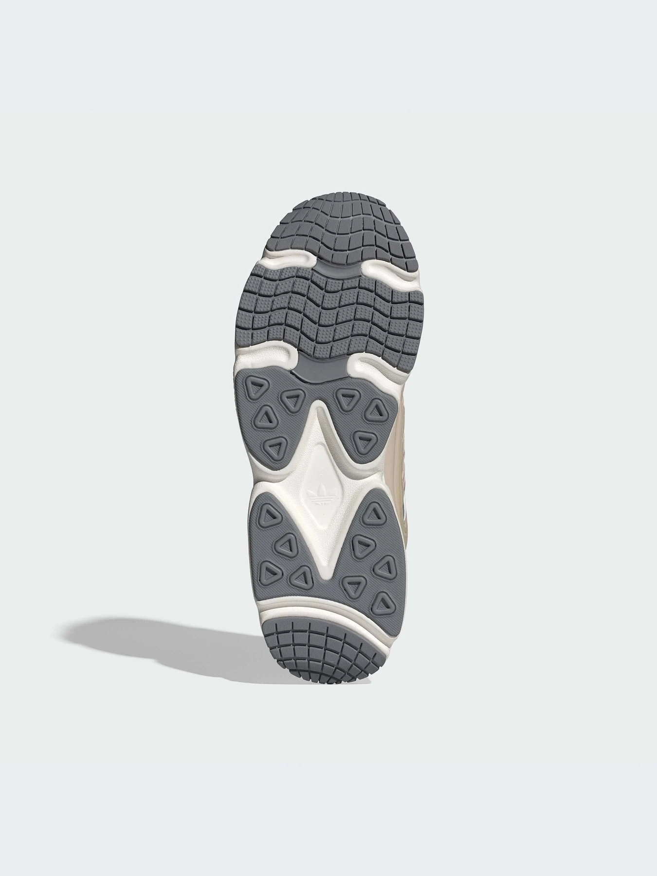 Кроссовки Adidas Ozweego модель IE3517-KZ Фото