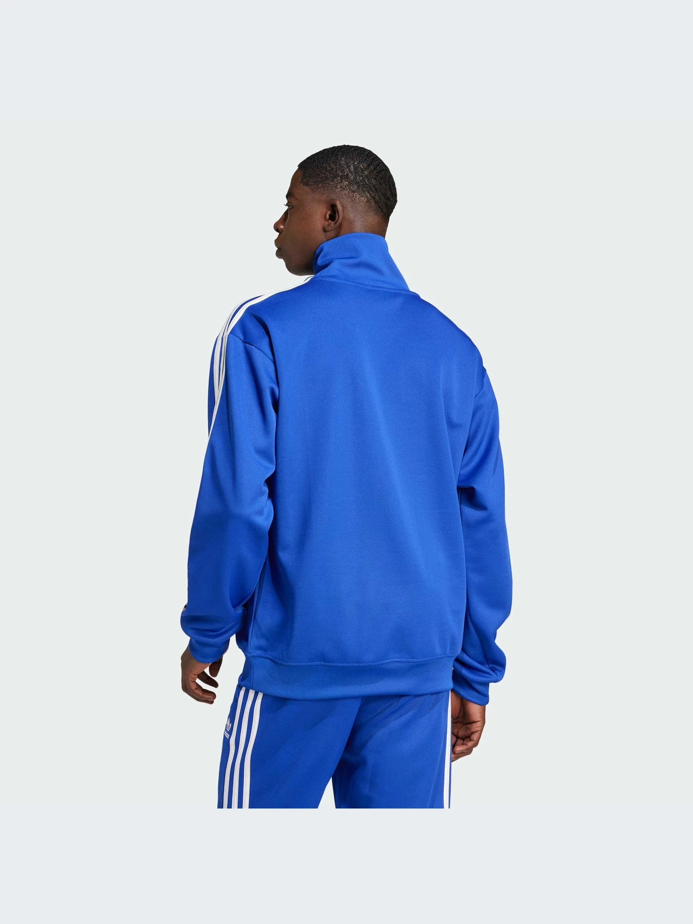 Худи и свитшоты Adidas Adicolor модель IX5216-KZ Худи и свитшоты Adidas Adicolor модель IX5216-KZ Фото