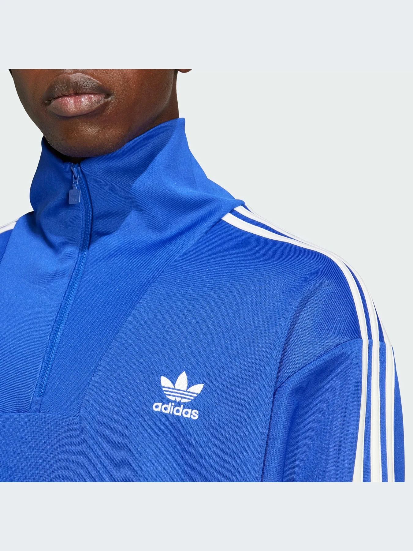 Худи и свитшоты Adidas Adicolor модель IX5216-KZ Худи и свитшоты Adidas Adicolor модель IX5216-KZ Фото