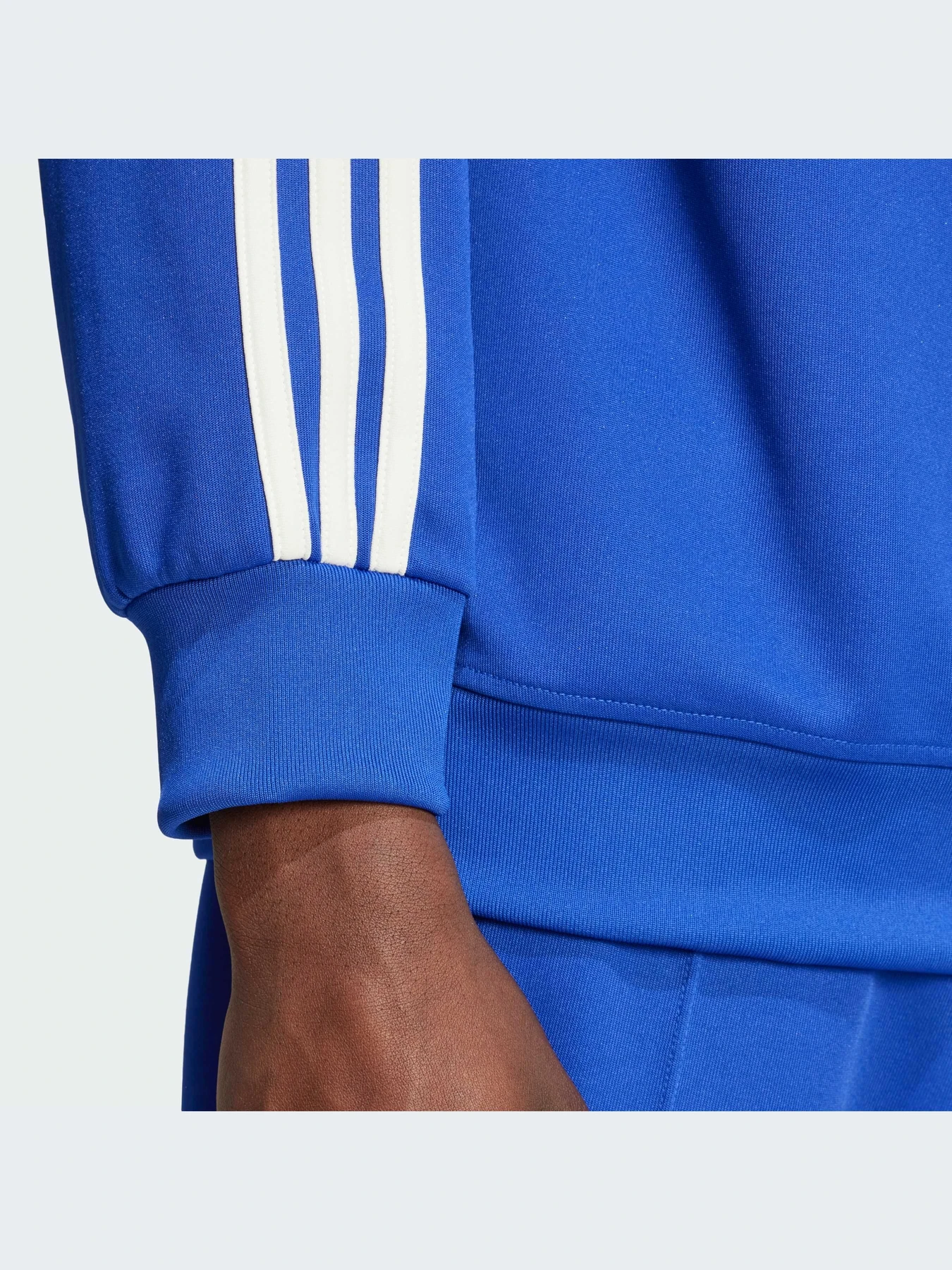 Худи и свитшоты Adidas Adicolor модель IX5216-KZ Худи и свитшоты Adidas Adicolor модель IX5216-KZ Фото