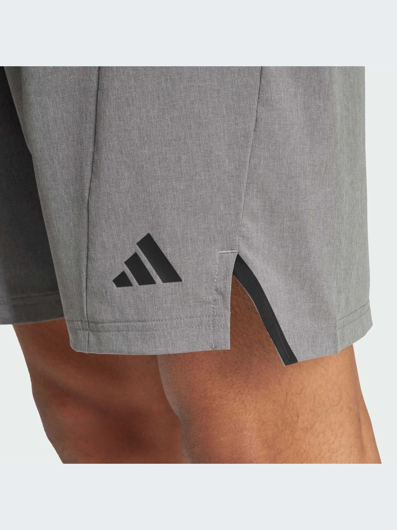 Шорты Adidas модель IN5612-KZ Шорты Adidas модель IN5612-KZ Фото