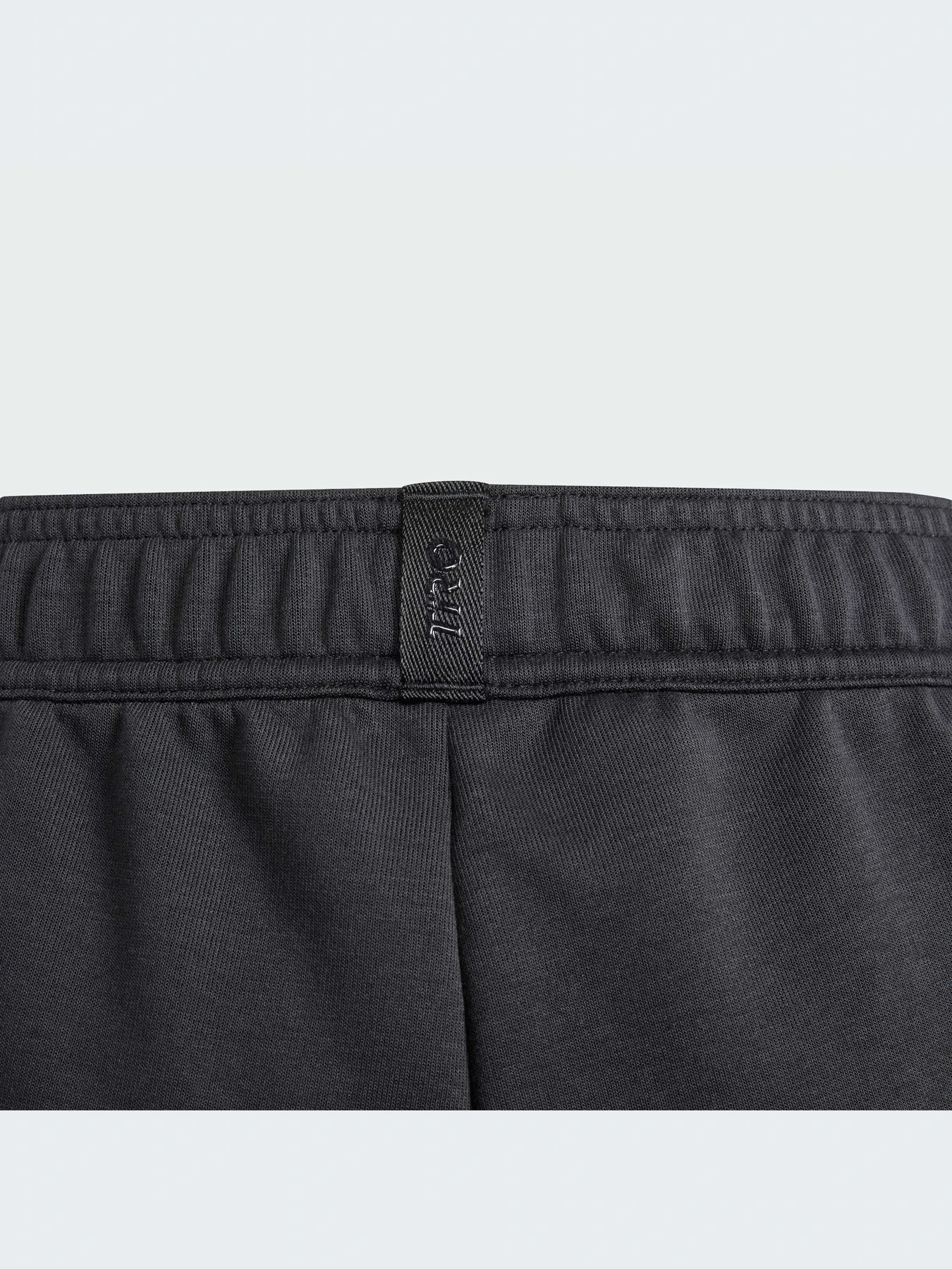 Брюки Adidas Tiro модель IS4348-KZ Брюки Adidas Tiro модель IS4348-KZ Фото