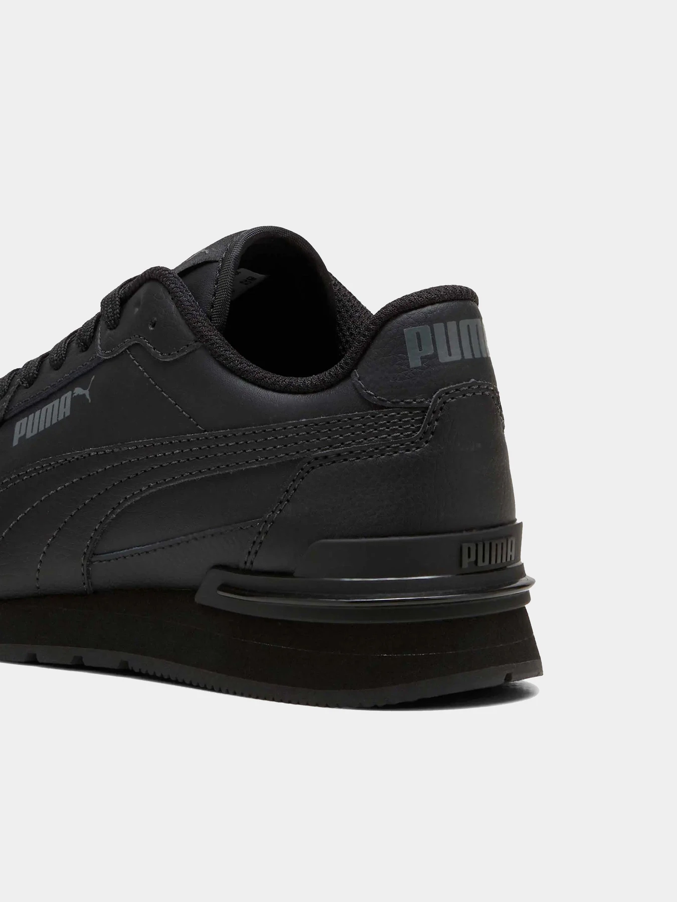 Кроссовки PUMA модель 39973601 Кроссовки PUMA модель 39973601 Фото
