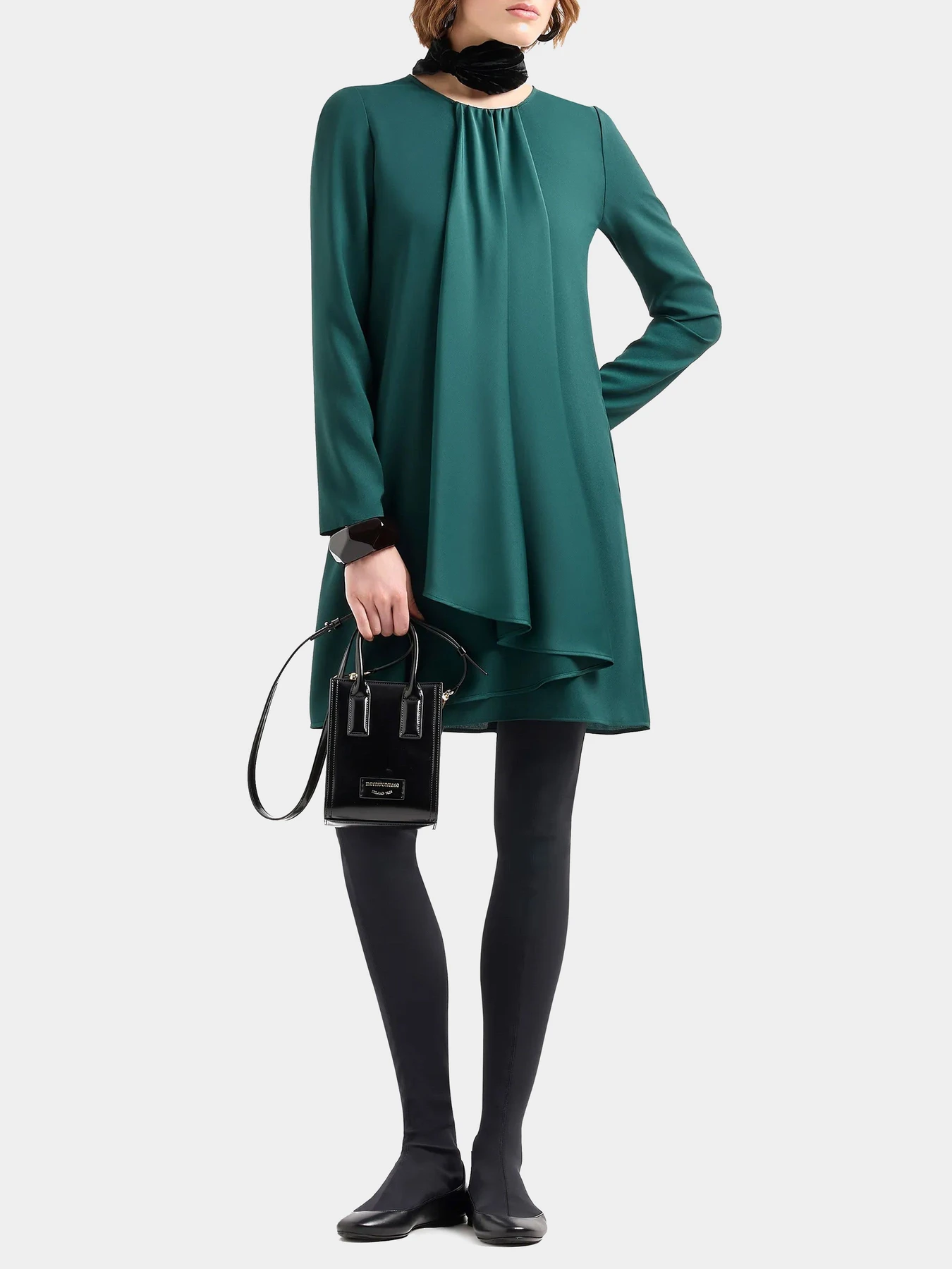 Платья Emporio Armani модель 6D2A63-2NA5Z-0557 Платья Emporio Armani модель 6D2A63-2NA5Z-0557 Фото