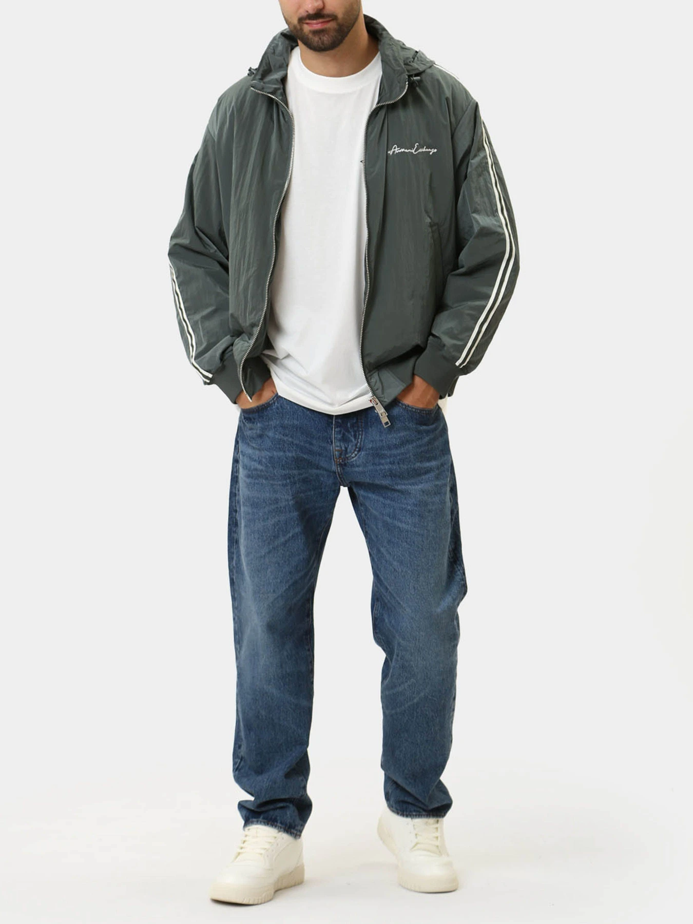 Куртки и дубленки Armani Exchange модель 8NZB99-ZNXXZ-1839 Фото