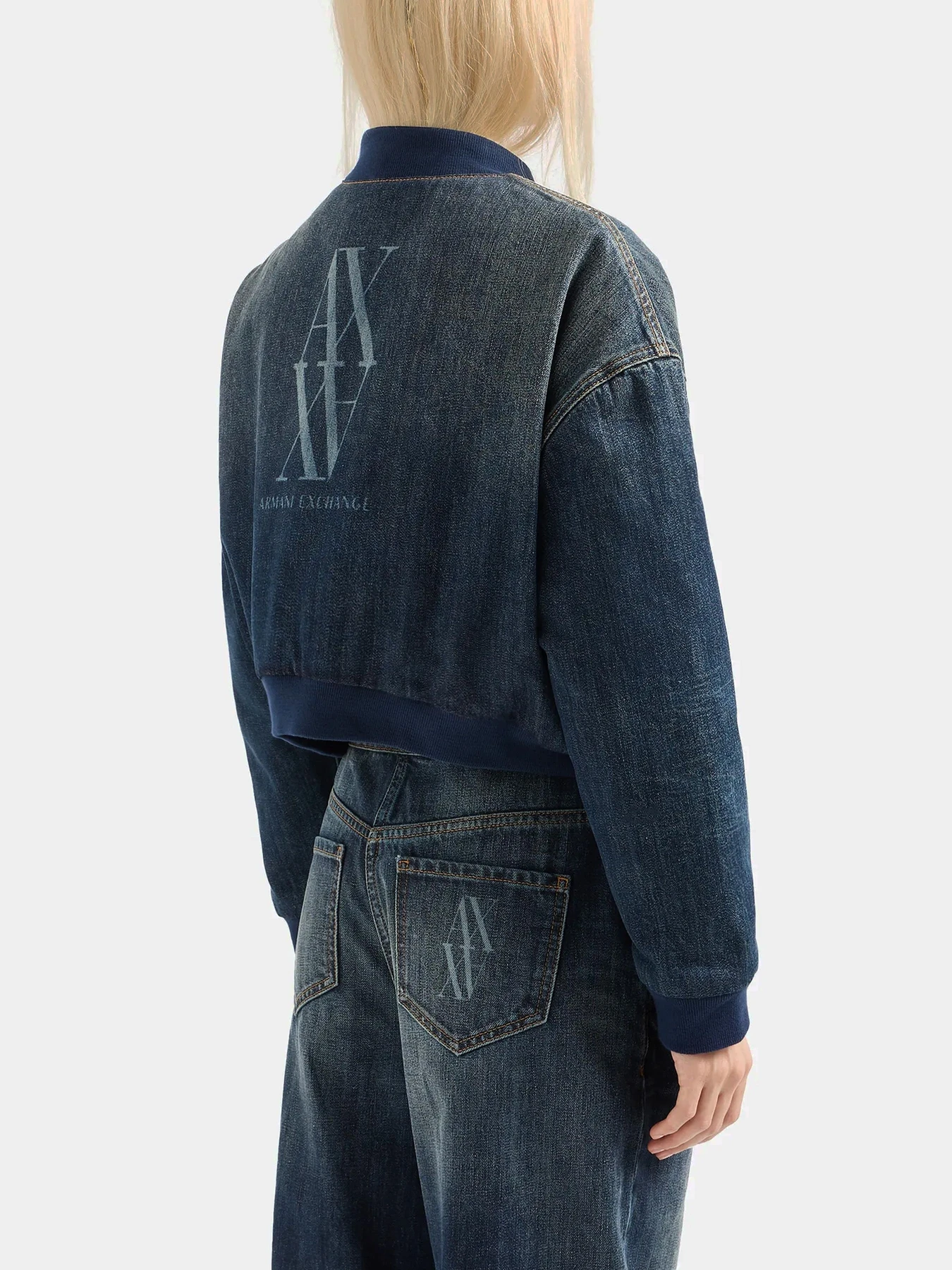 Куртки и дубленки Armani Exchange модель 6DYB24-Y18DZ-1500 Куртки и дубленки Armani Exchange модель 6DYB24-Y18DZ-1500 Фото