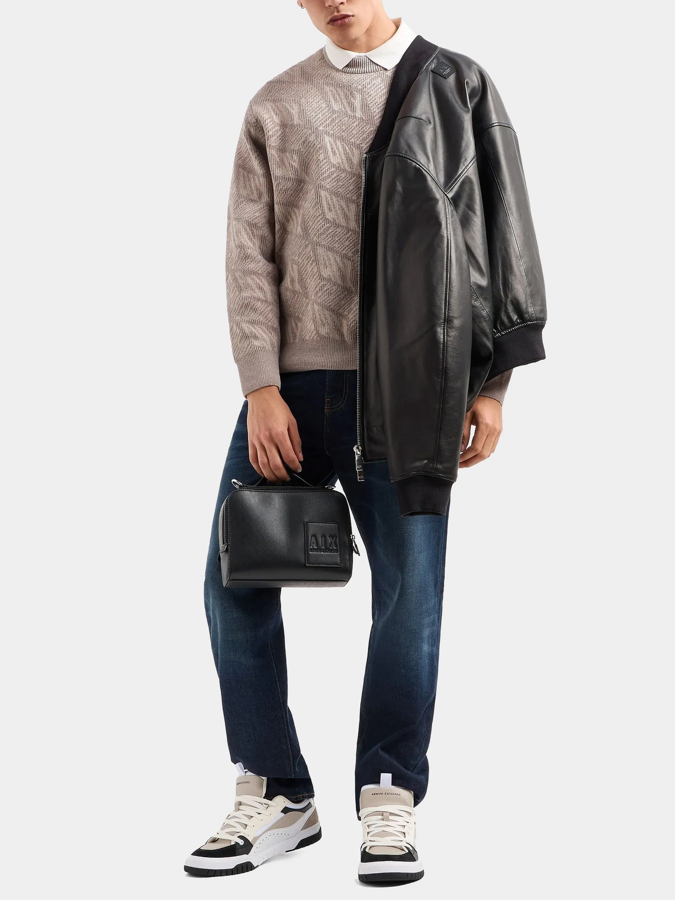 Джинсы Armani Exchange модель 6DZJ13-Z1RQZ-1500 Джинсы Armani Exchange модель 6DZJ13-Z1RQZ-1500 Фото