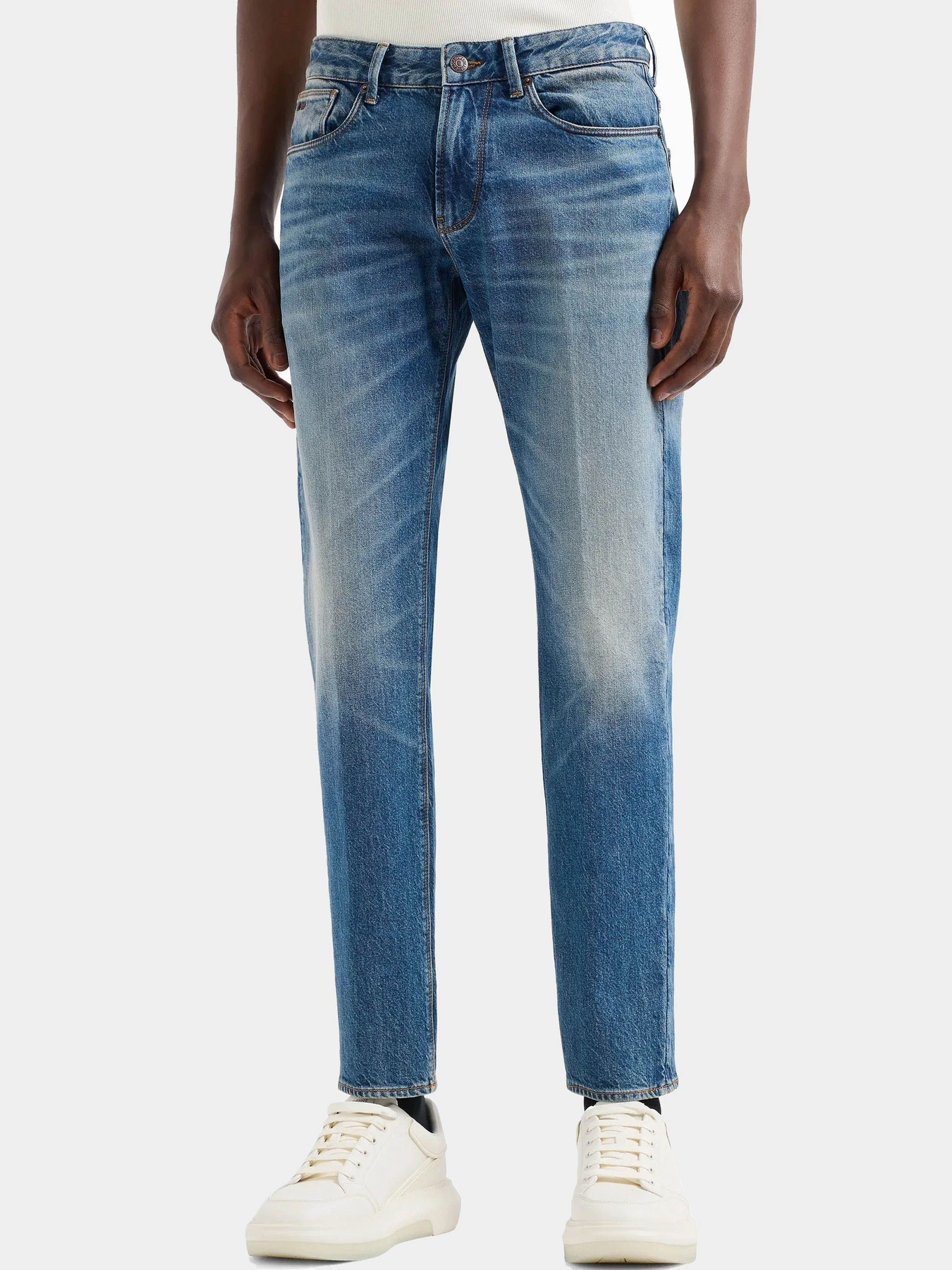 Джинсы Emporio Armani модель 6D1J06-1D67Z-0942 Джинсы Emporio Armani модель 6D1J06-1D67Z-0942 Фото