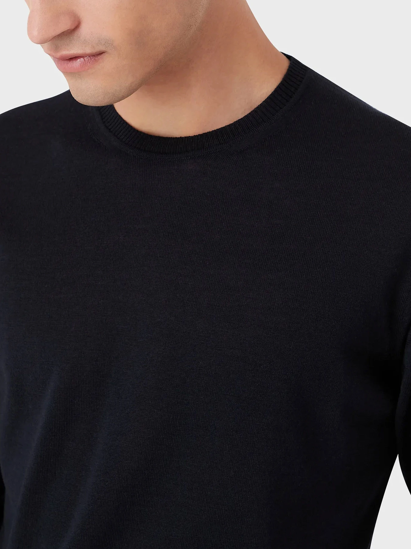 Худи и свитшоты Emporio Armani модель 8N1M42-1M67Z-0922 Худи и свитшоты Emporio Armani модель 8N1M42-1M67Z-0922 Фото