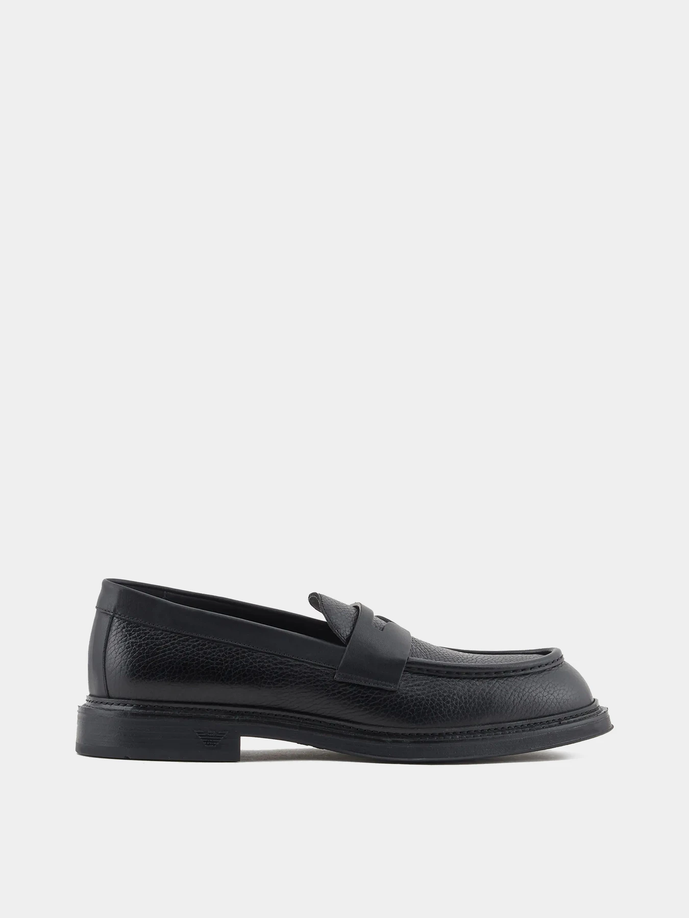 Туфли и лоферы Emporio Armani модель X4A190-XR207-K001 Фото
