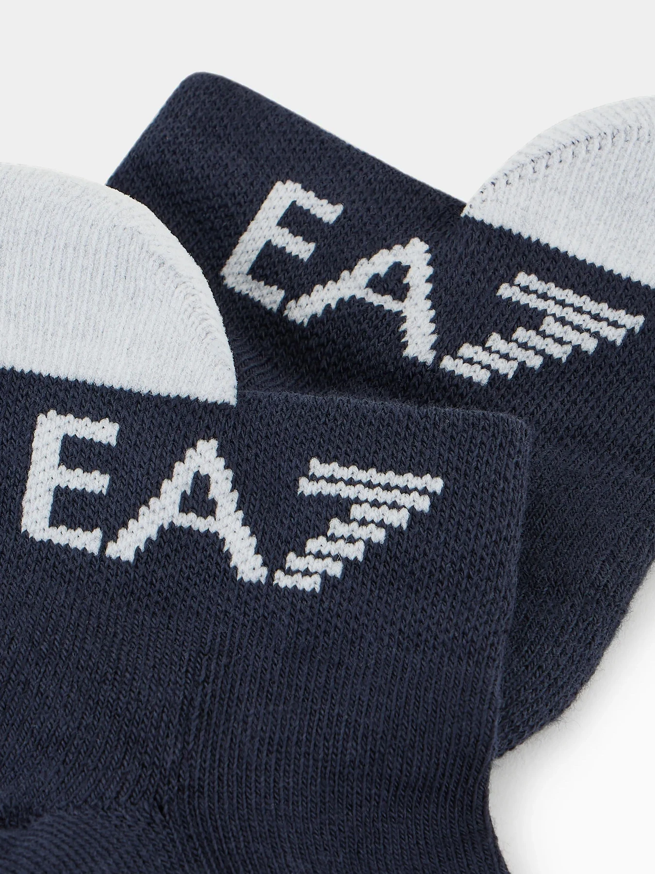 Носки и гольфы EA7 модель 285661-CC999-00936 Носки и гольфы EA7 модель 285661-CC999-00936 Фото