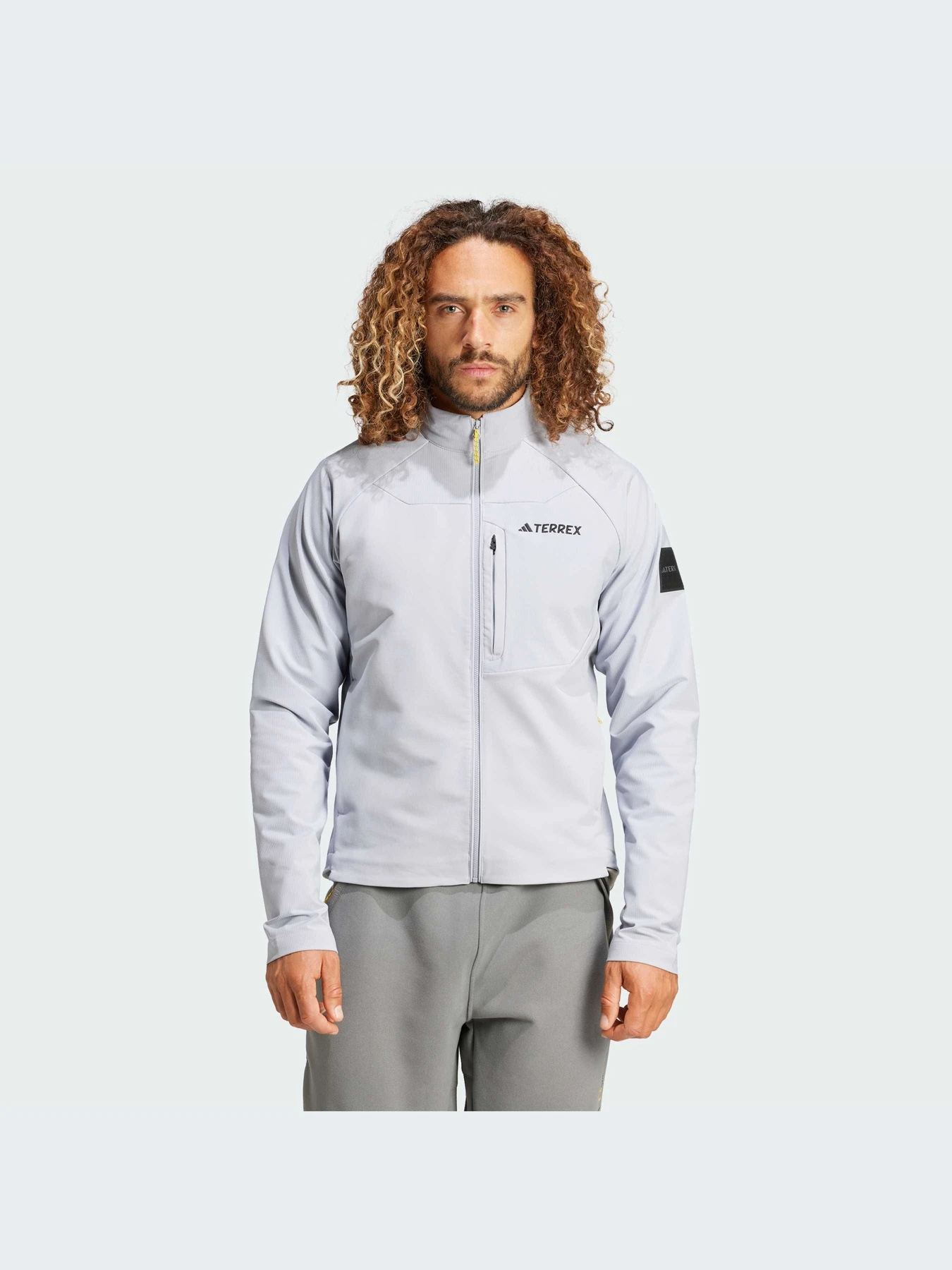 Куртки и дубленки Adidas модель IX7919-KZ Куртки и дубленки Adidas модель IX7919-KZ Фото