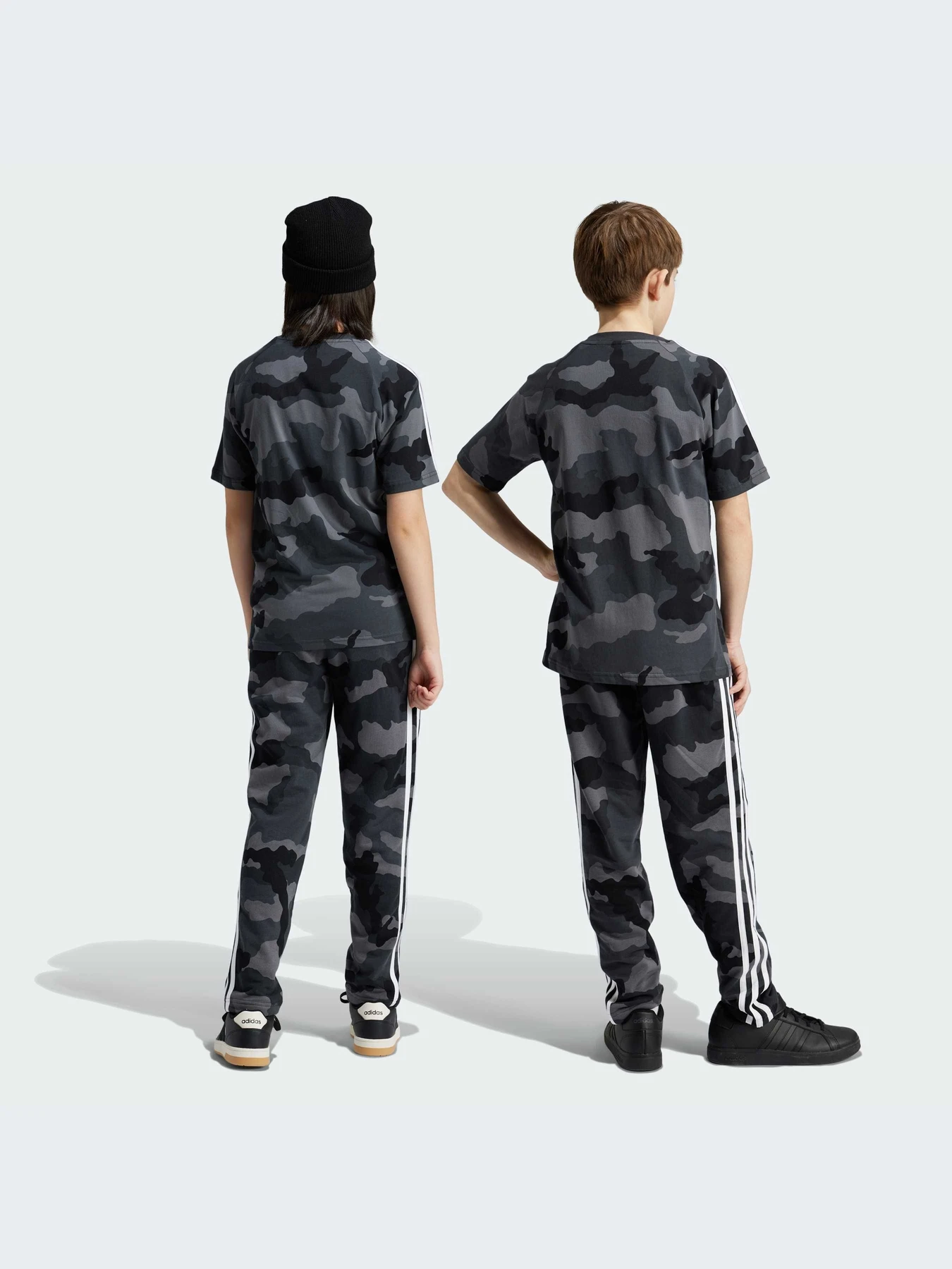 Брюки Adidas модель IV7303-KZ Брюки Adidas модель IV7303-KZ Фото