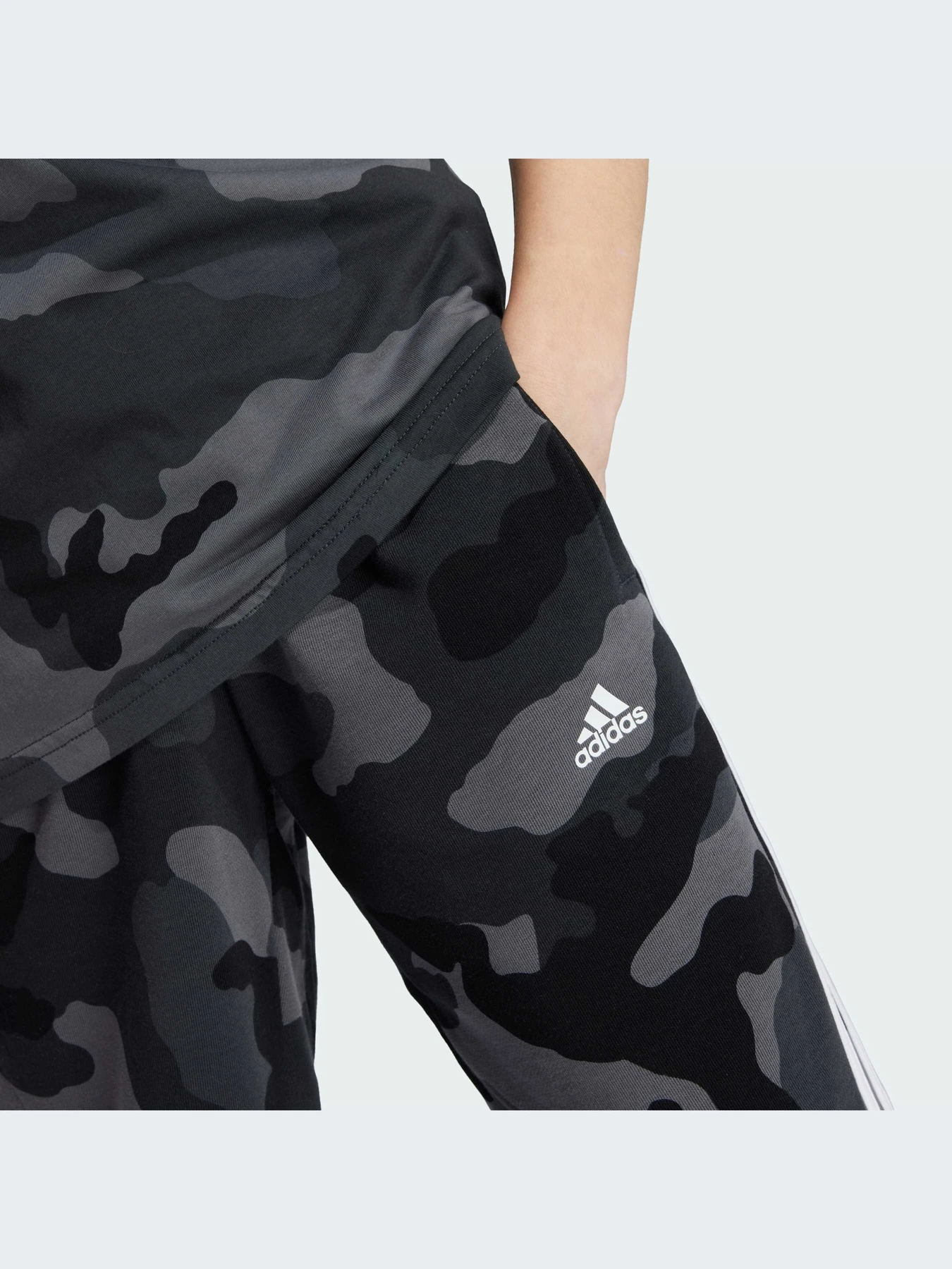 Брюки Adidas модель IV7303-KZ Брюки Adidas модель IV7303-KZ Фото