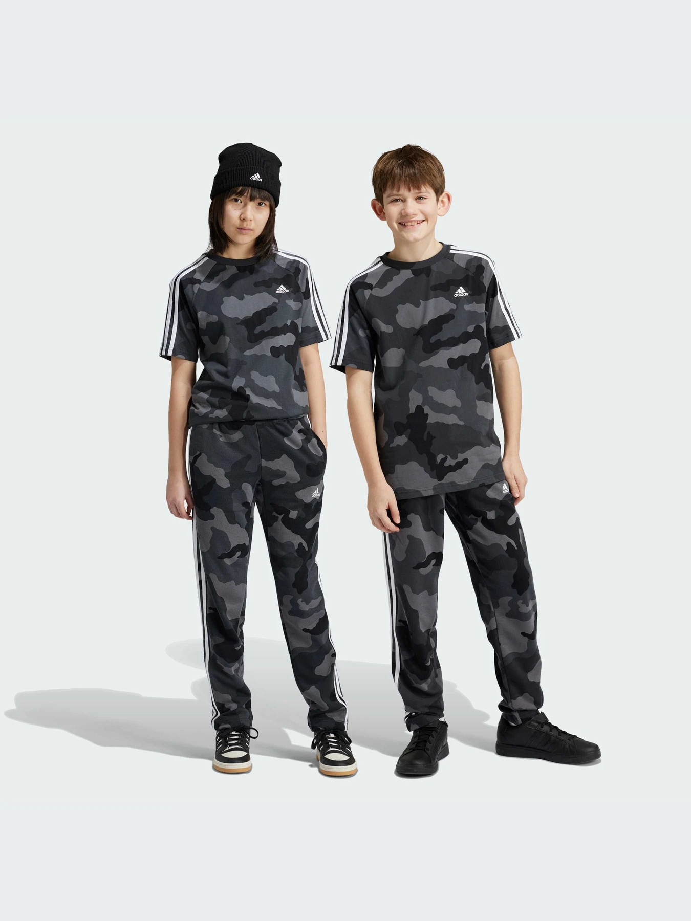 Брюки Adidas модель IV7303-KZ Брюки Adidas модель IV7303-KZ Фото